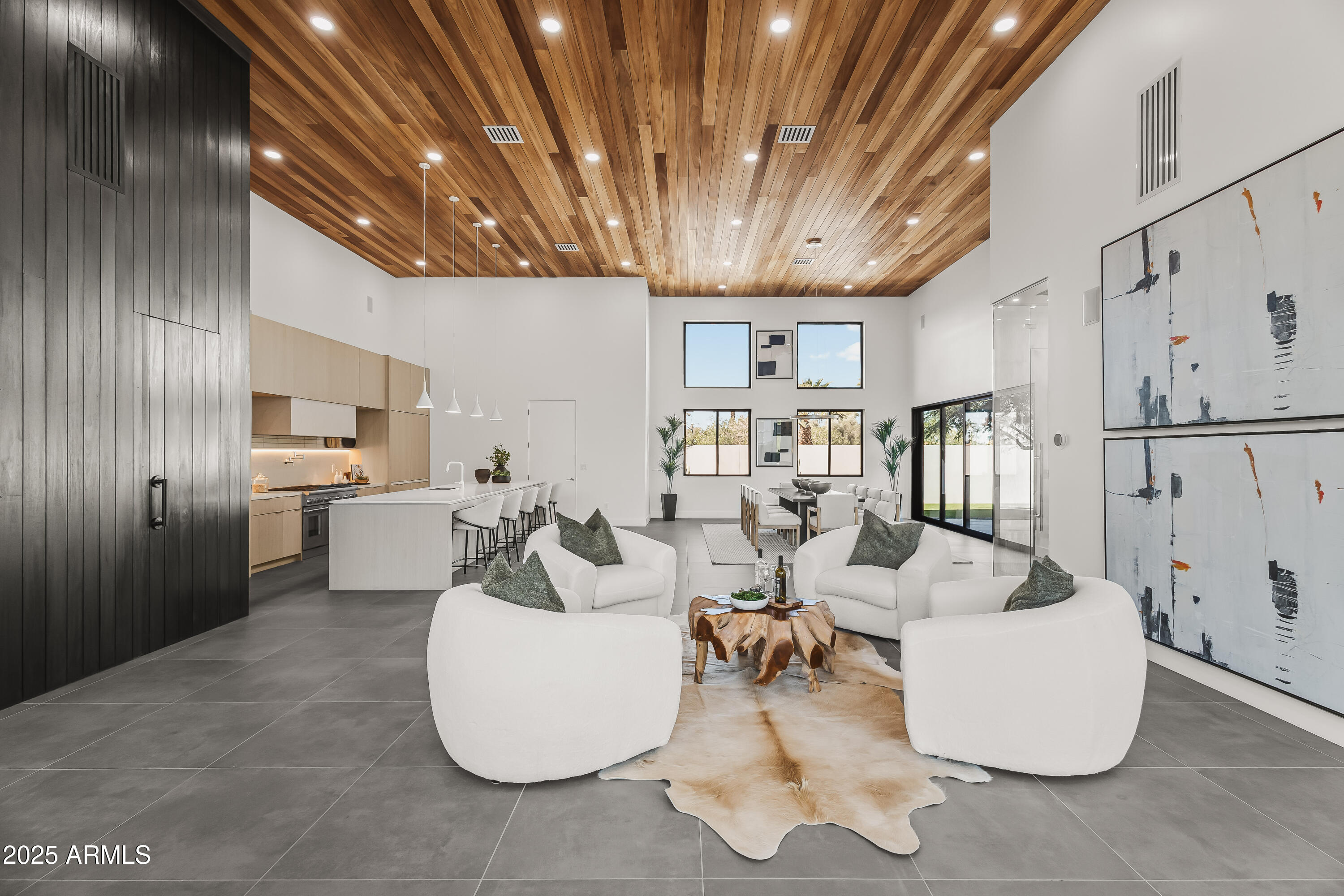 CAMELBACK SIERRA - Residential