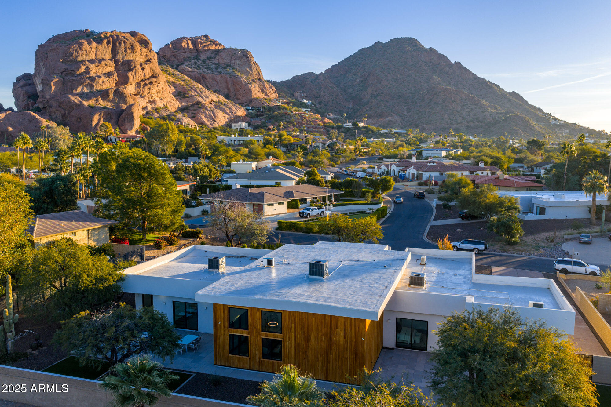 CAMELBACK SIERRA - Residential