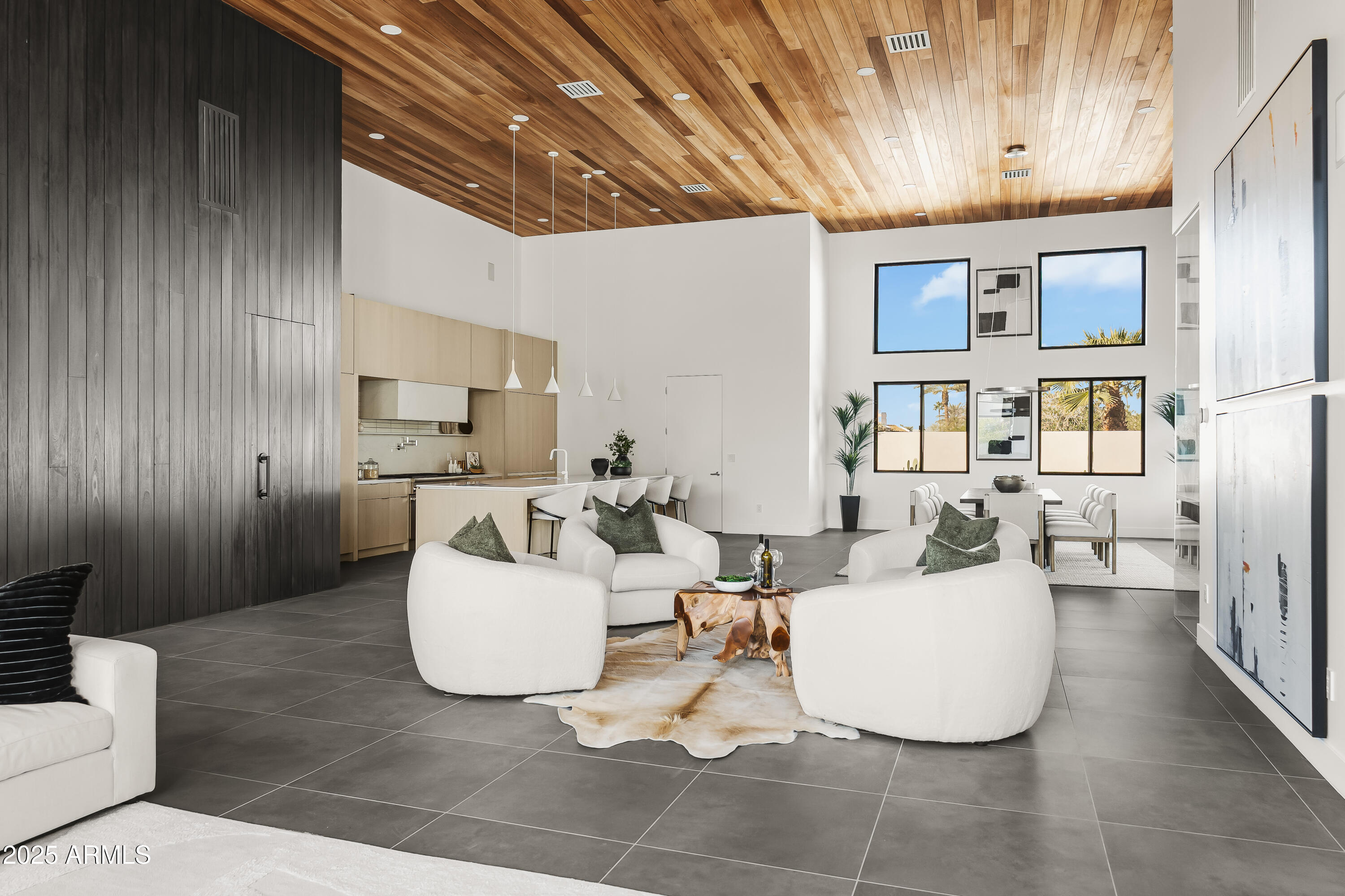 CAMELBACK SIERRA - Residential