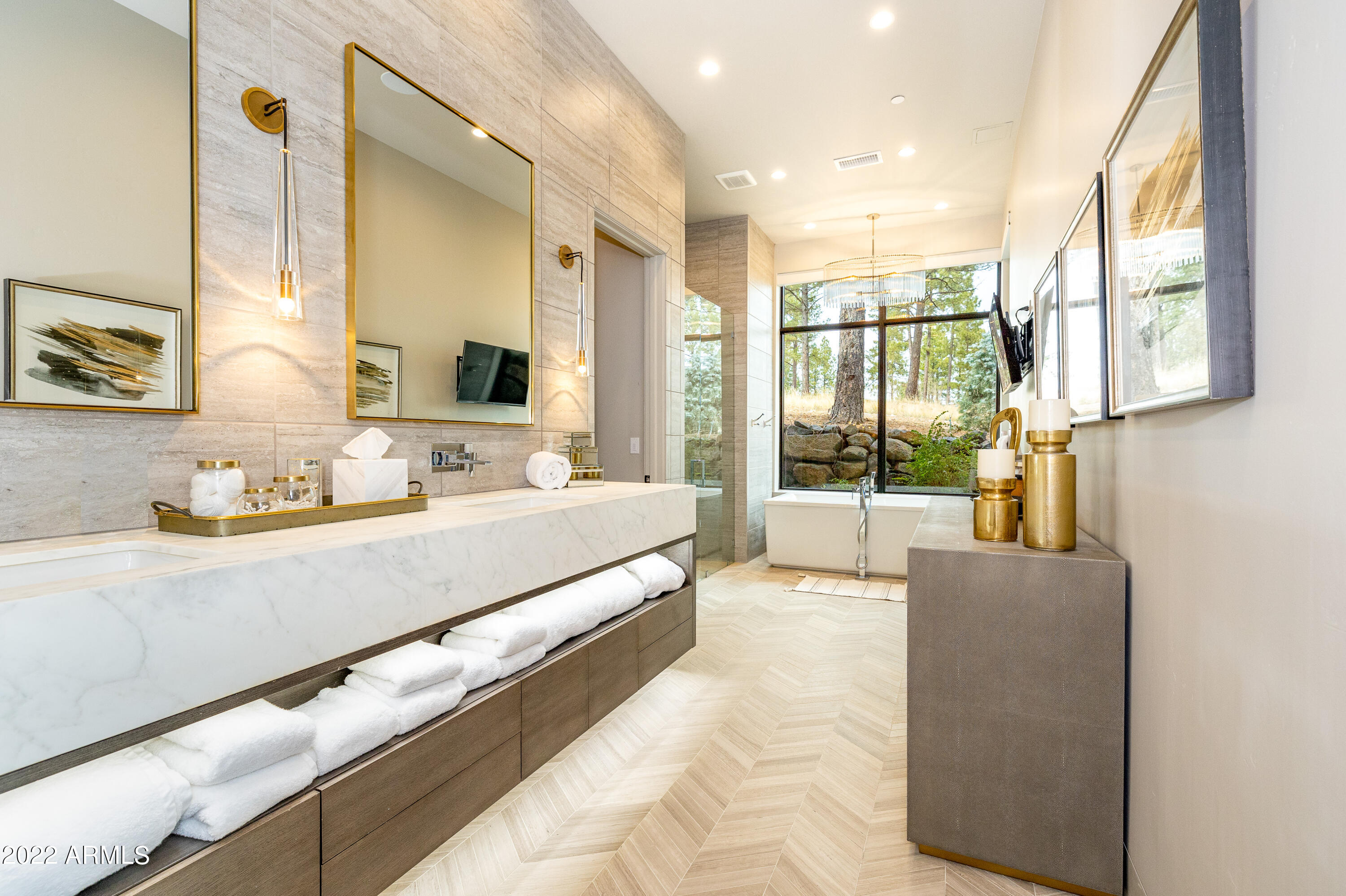 Pine Canyon - Residential