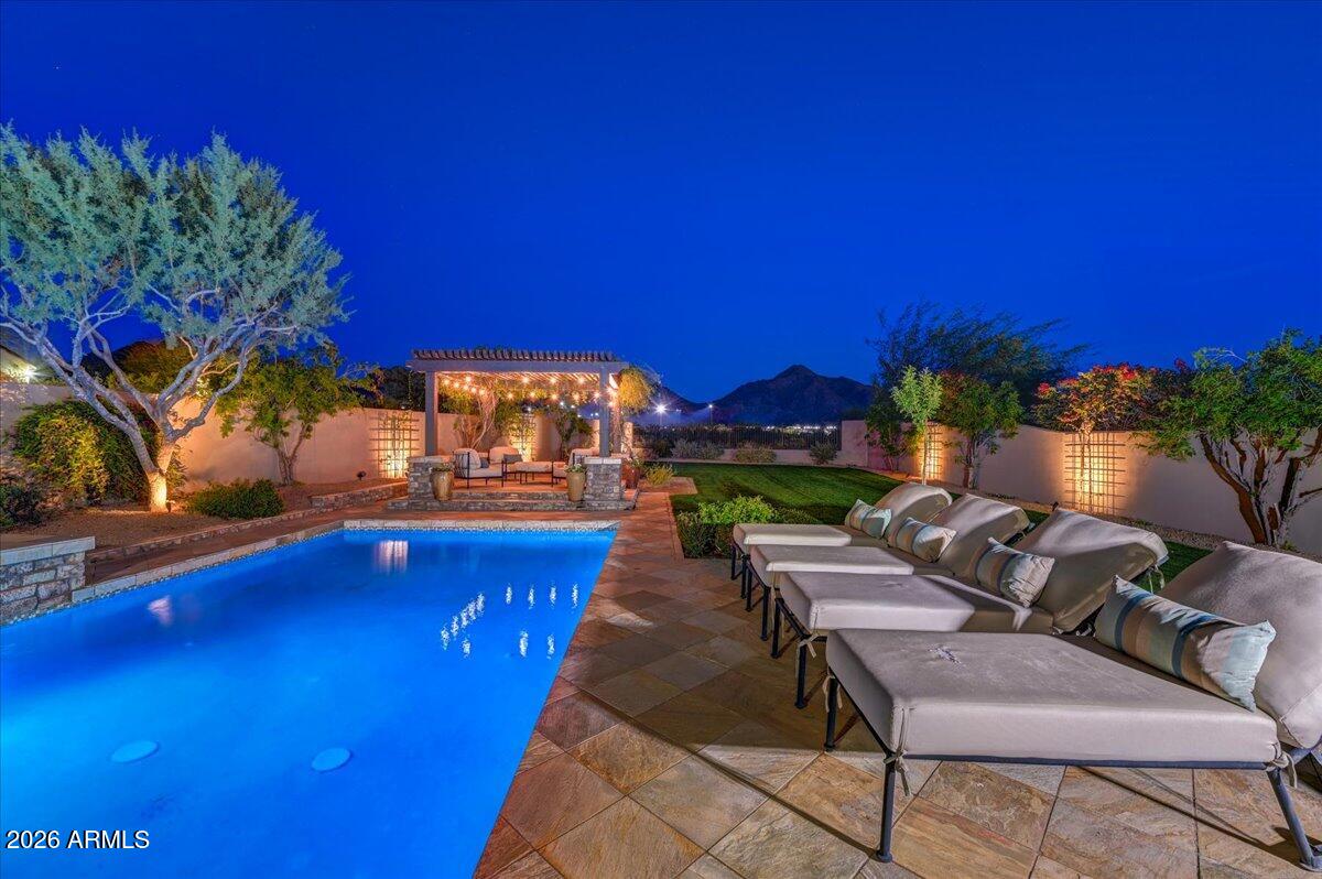DC RANCH - Residential