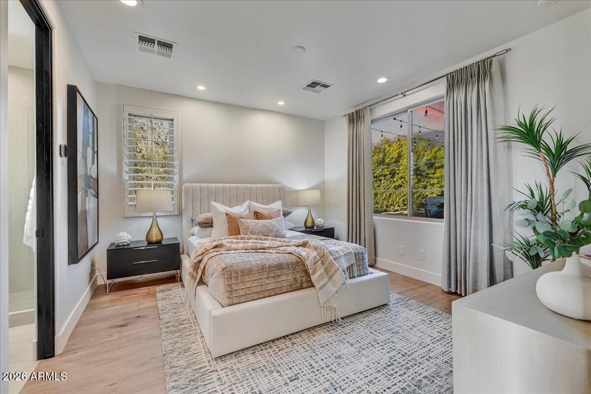 DC RANCH - Residential