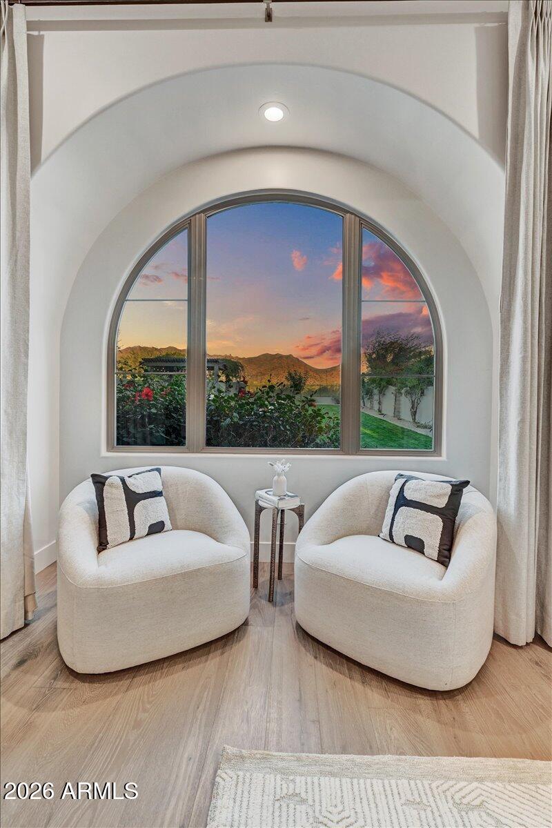 DC RANCH - Residential