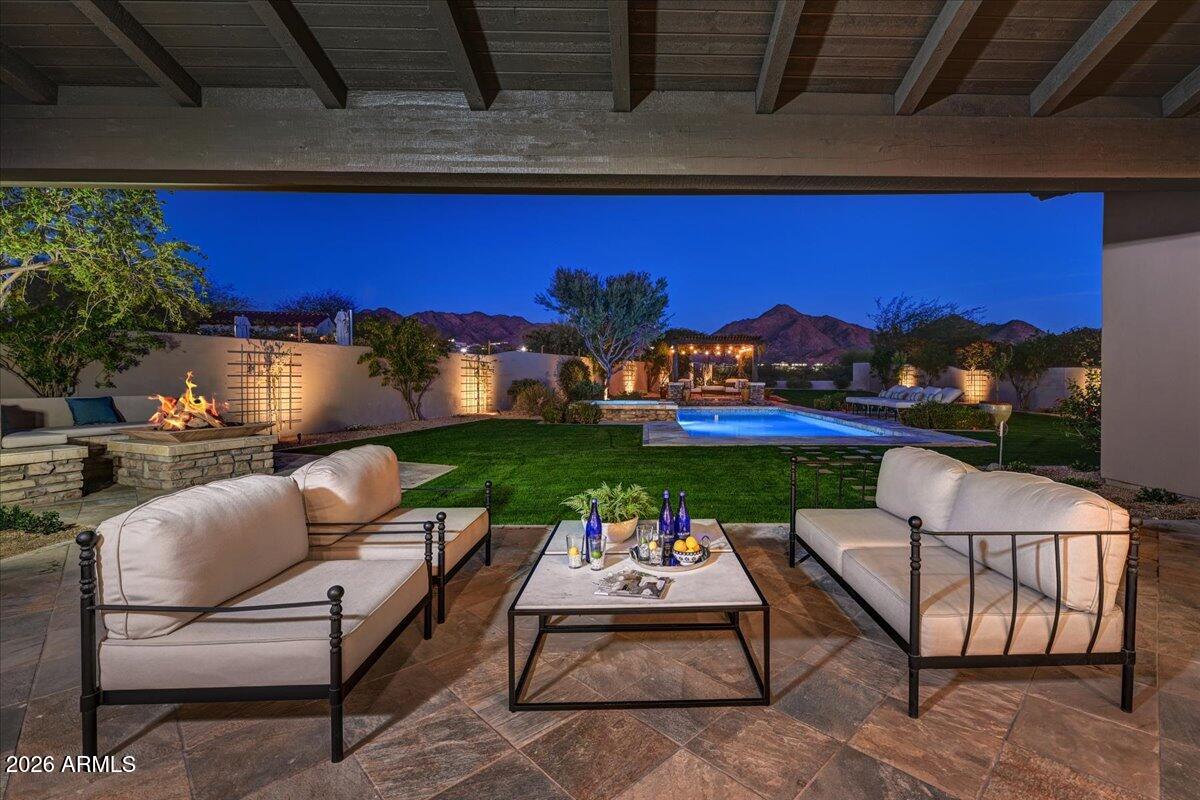 DC RANCH - Residential