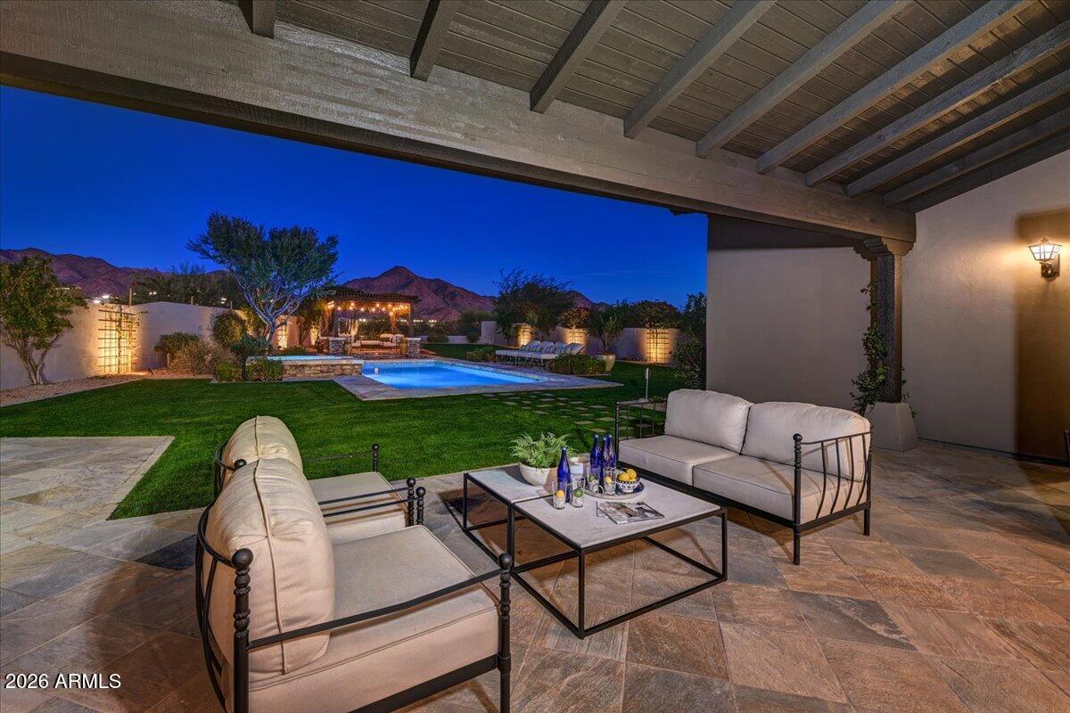 DC RANCH - Residential