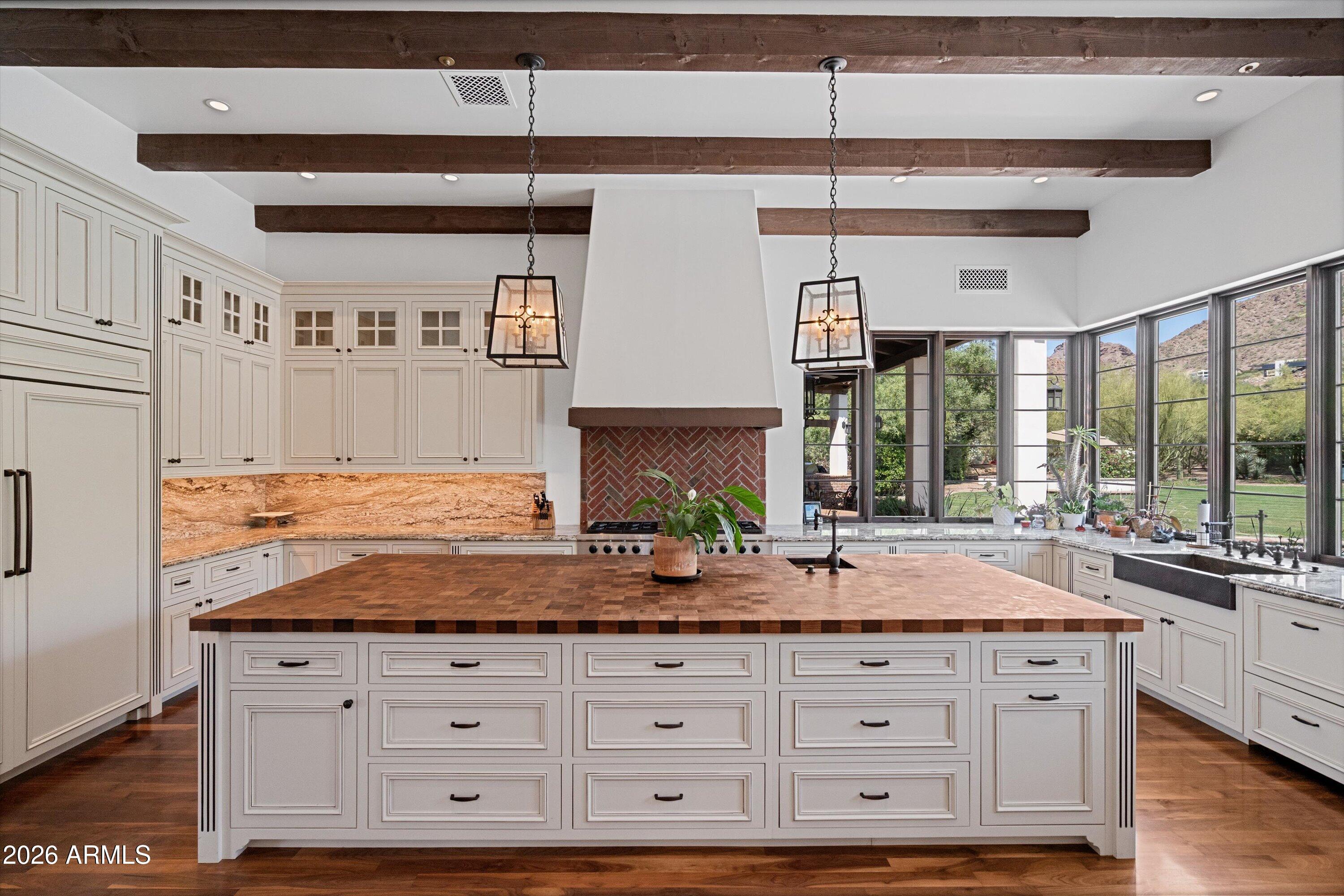 ARCADIA ESTATES - Residential