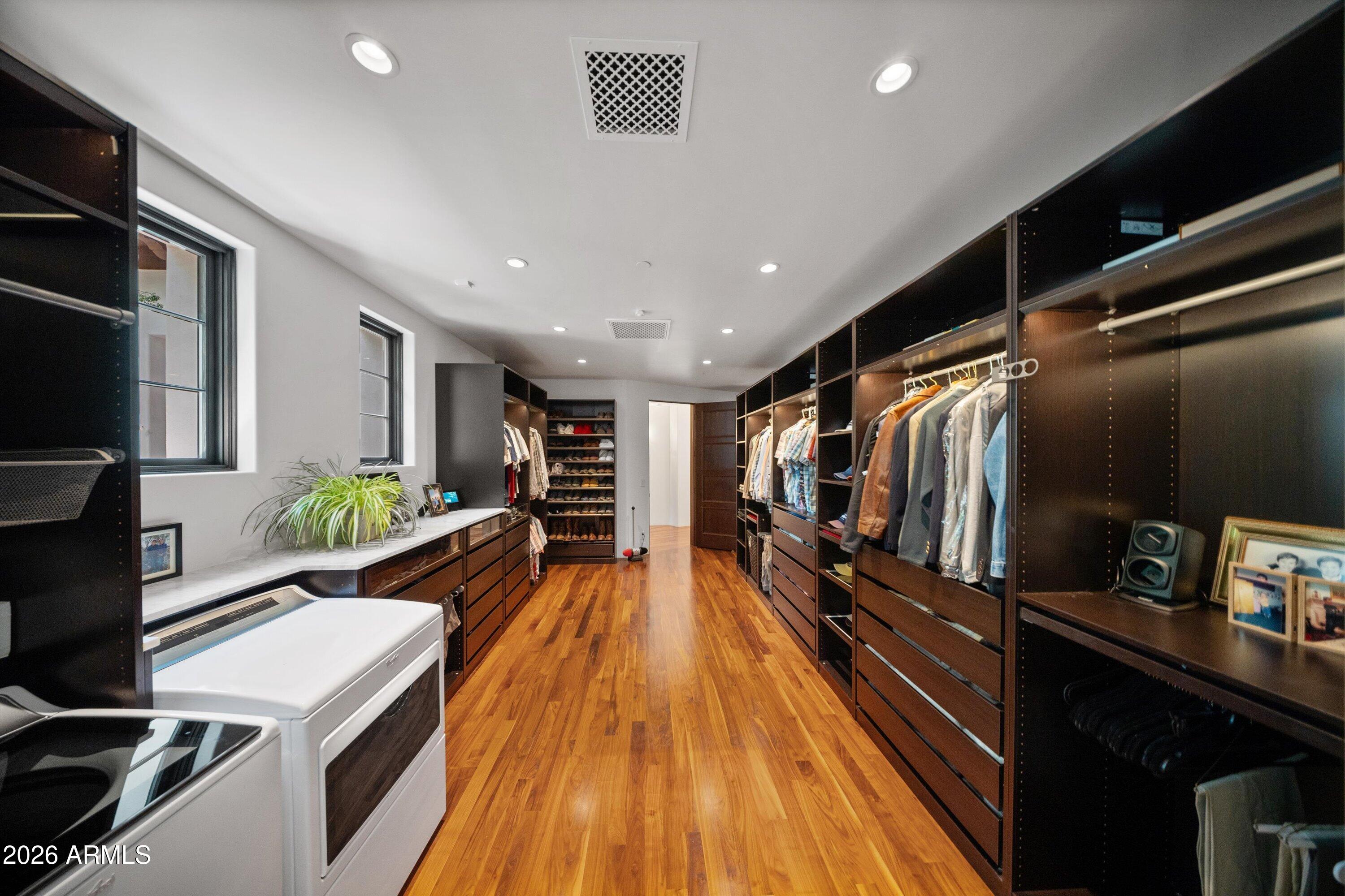 ARCADIA ESTATES - Residential