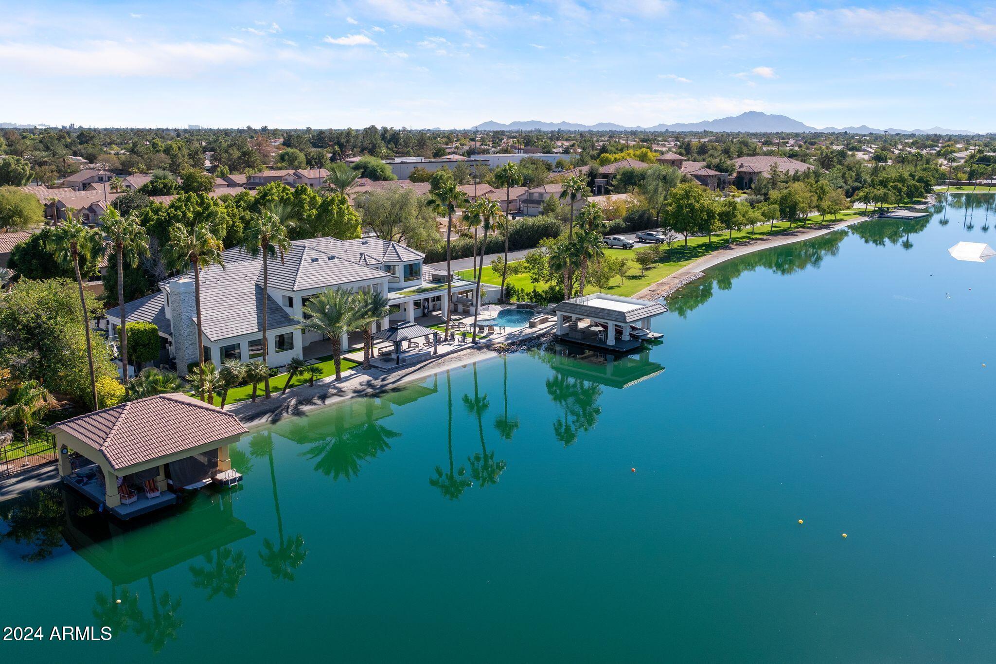 CRYSTAL POINT ESTATES AMD LOT 1-20 TR A-H - Residential