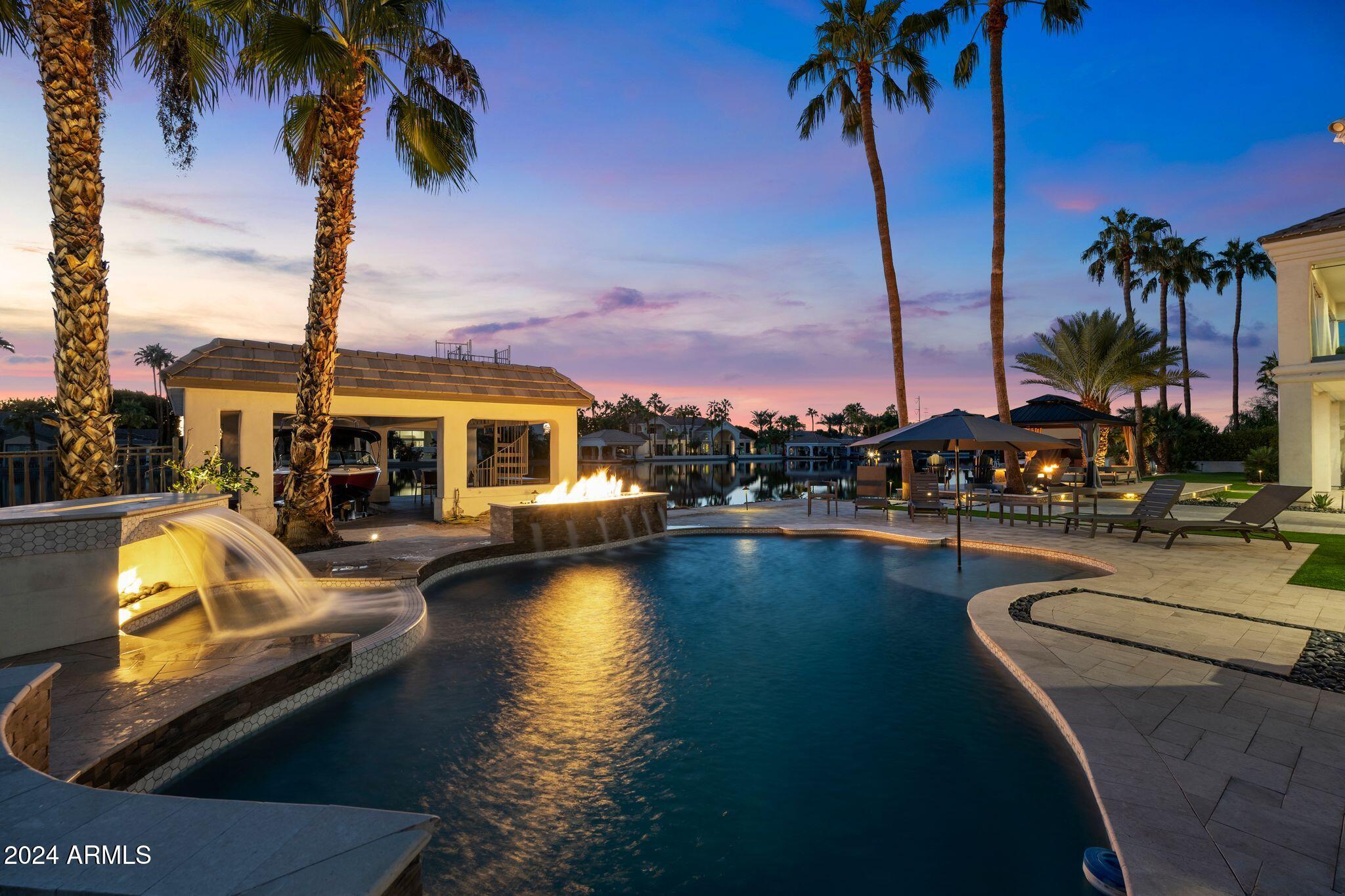 CRYSTAL POINT ESTATES AMD LOT 1-20 TR A-H - Residential