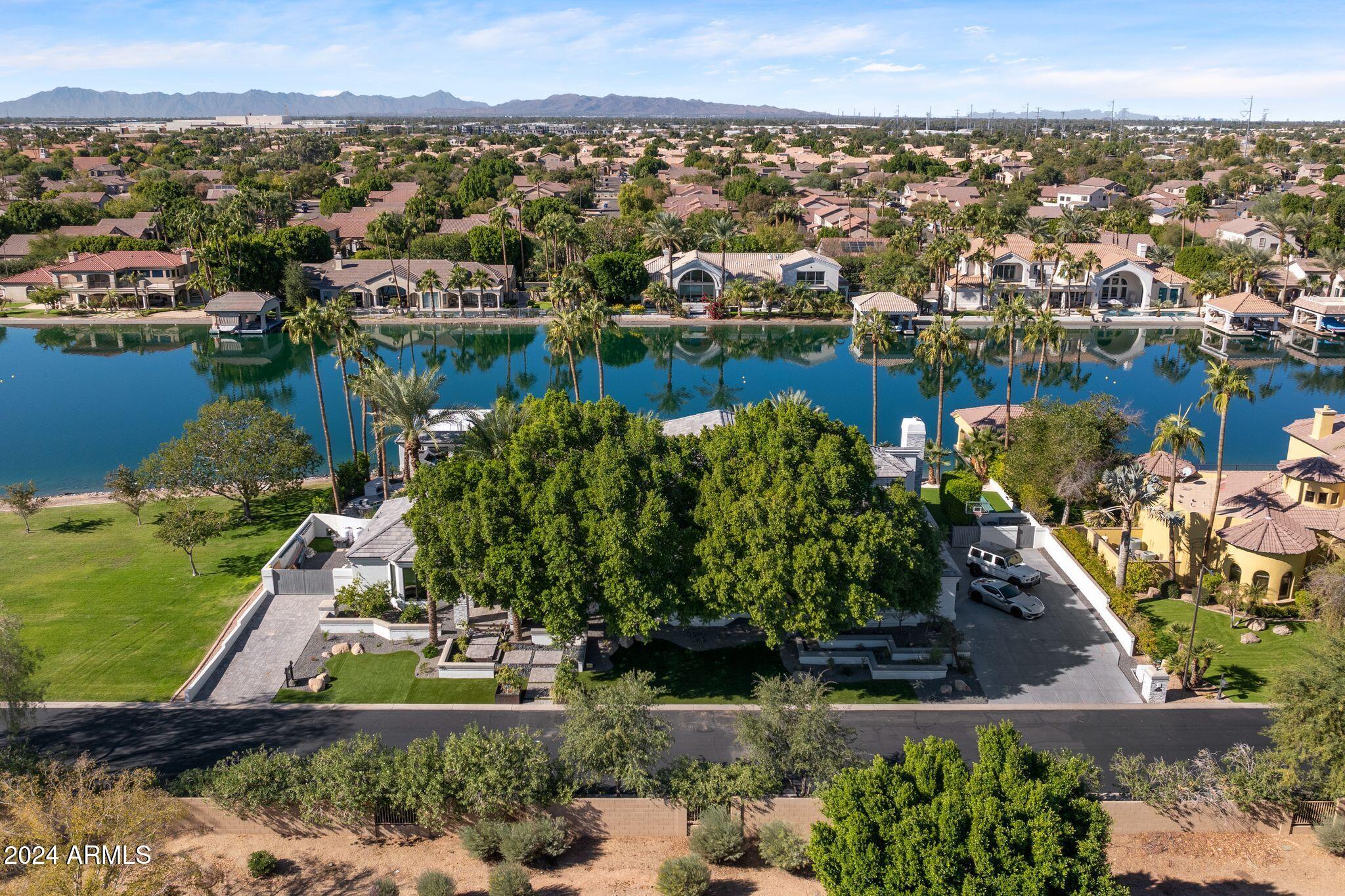 CRYSTAL POINT ESTATES AMD LOT 1-20 TR A-H - Residential
