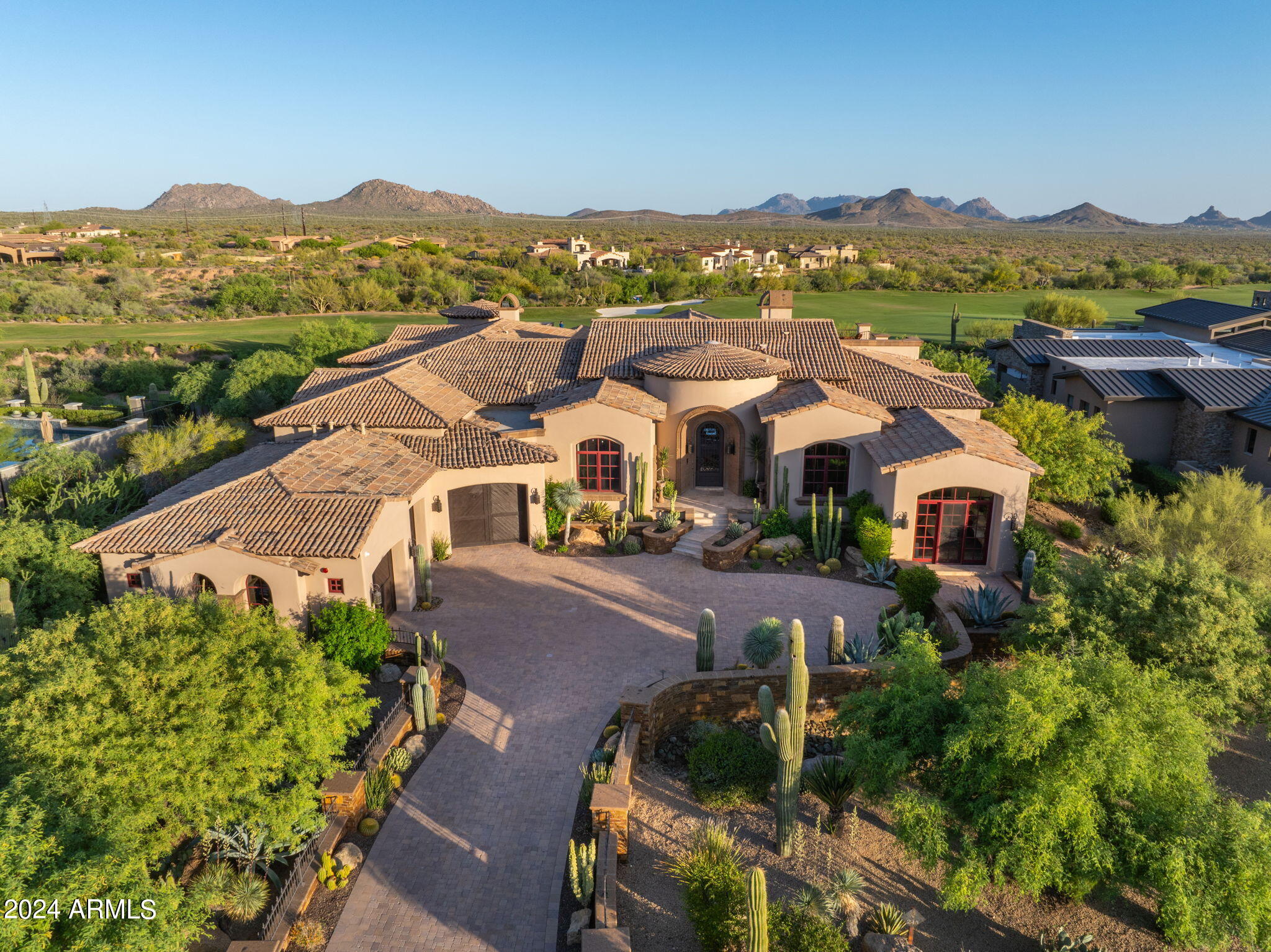MIRABEL CLUB - Residential