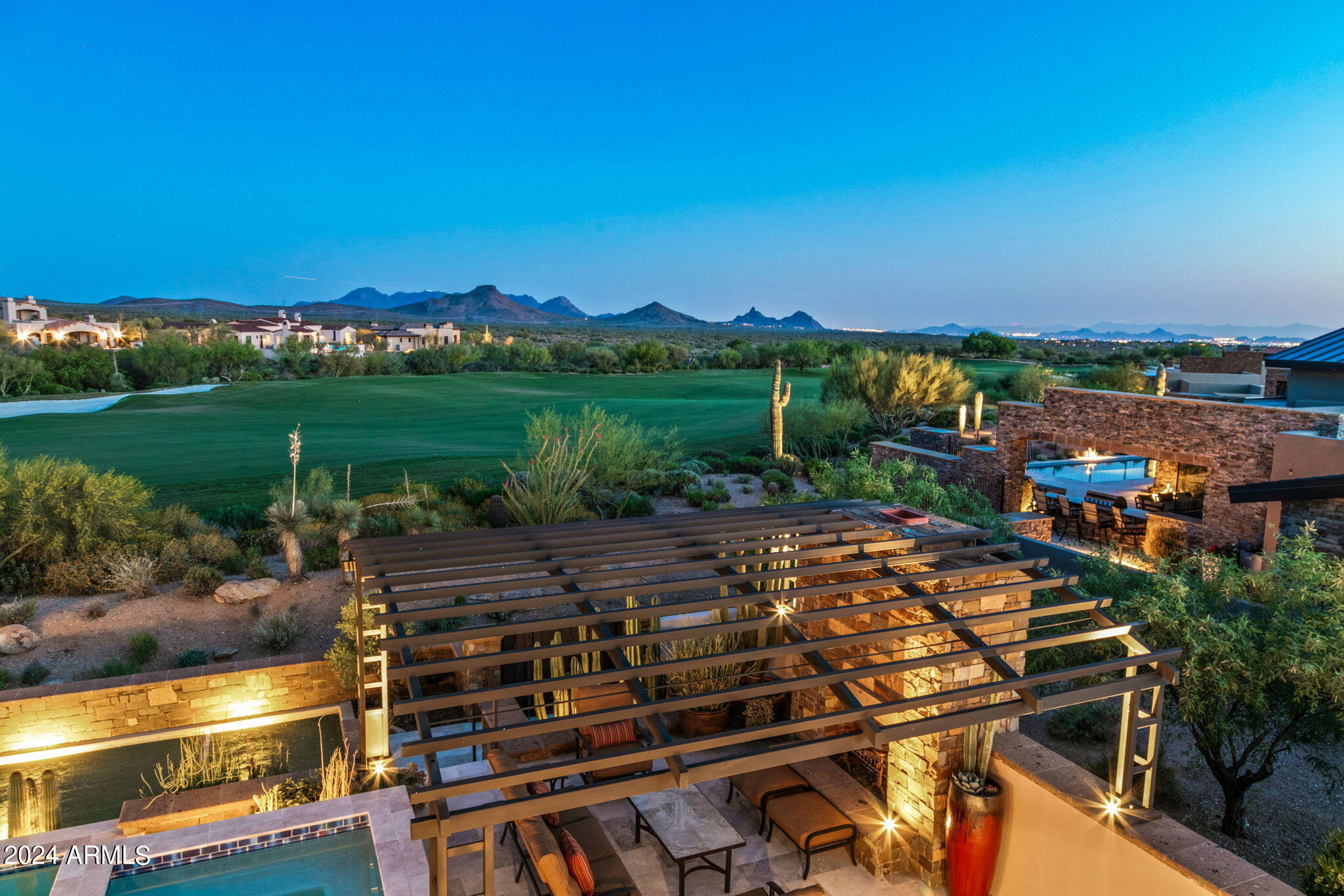 MIRABEL CLUB - Residential
