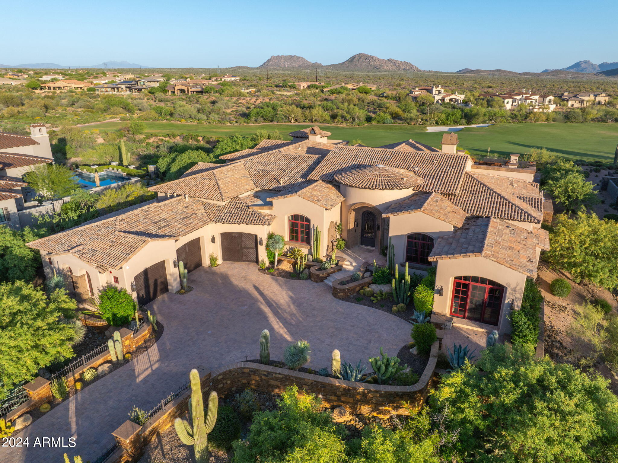 MIRABEL CLUB - Residential
