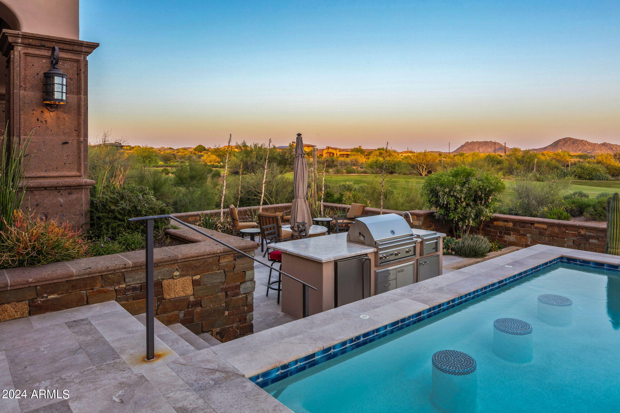MIRABEL CLUB - Residential