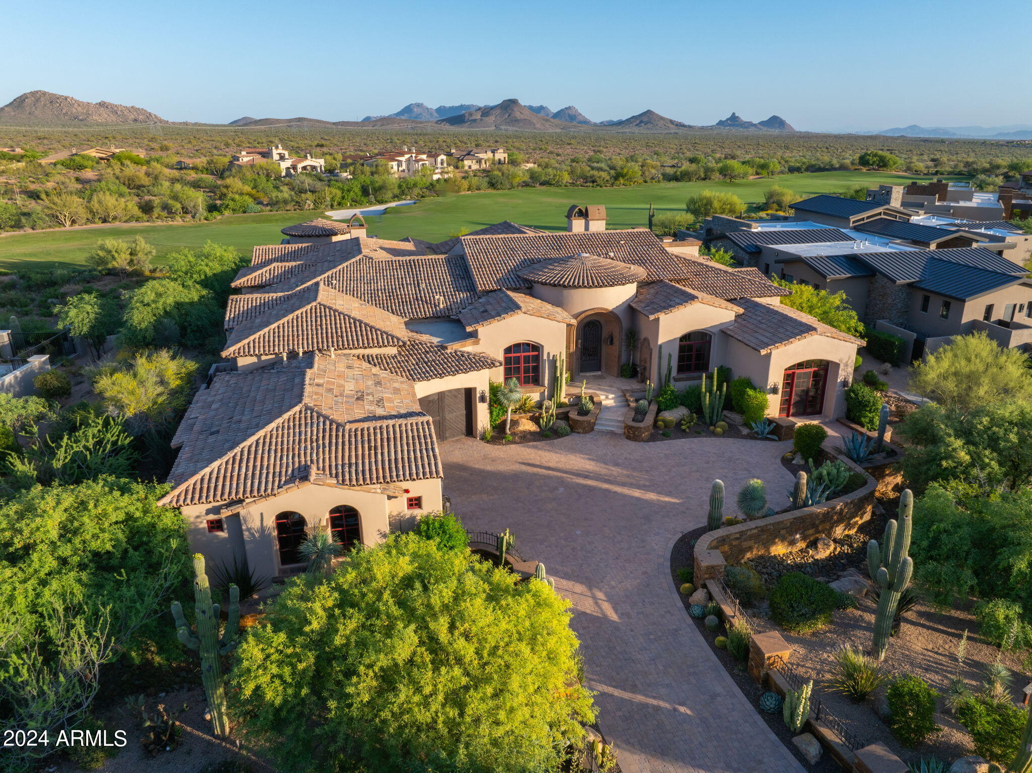 MIRABEL CLUB - Residential