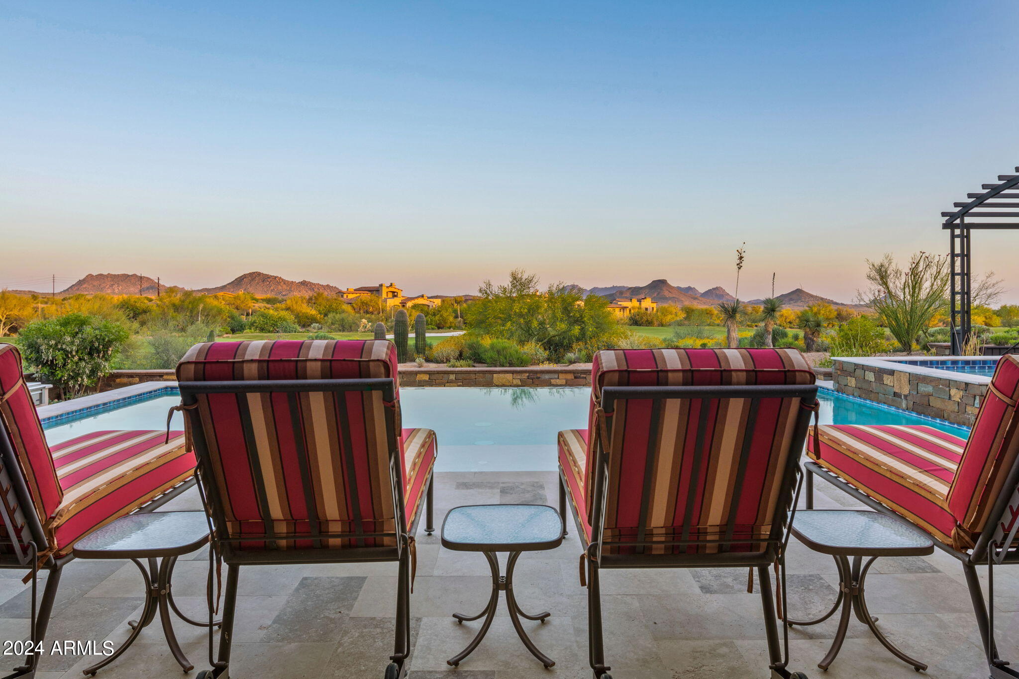 MIRABEL CLUB - Residential