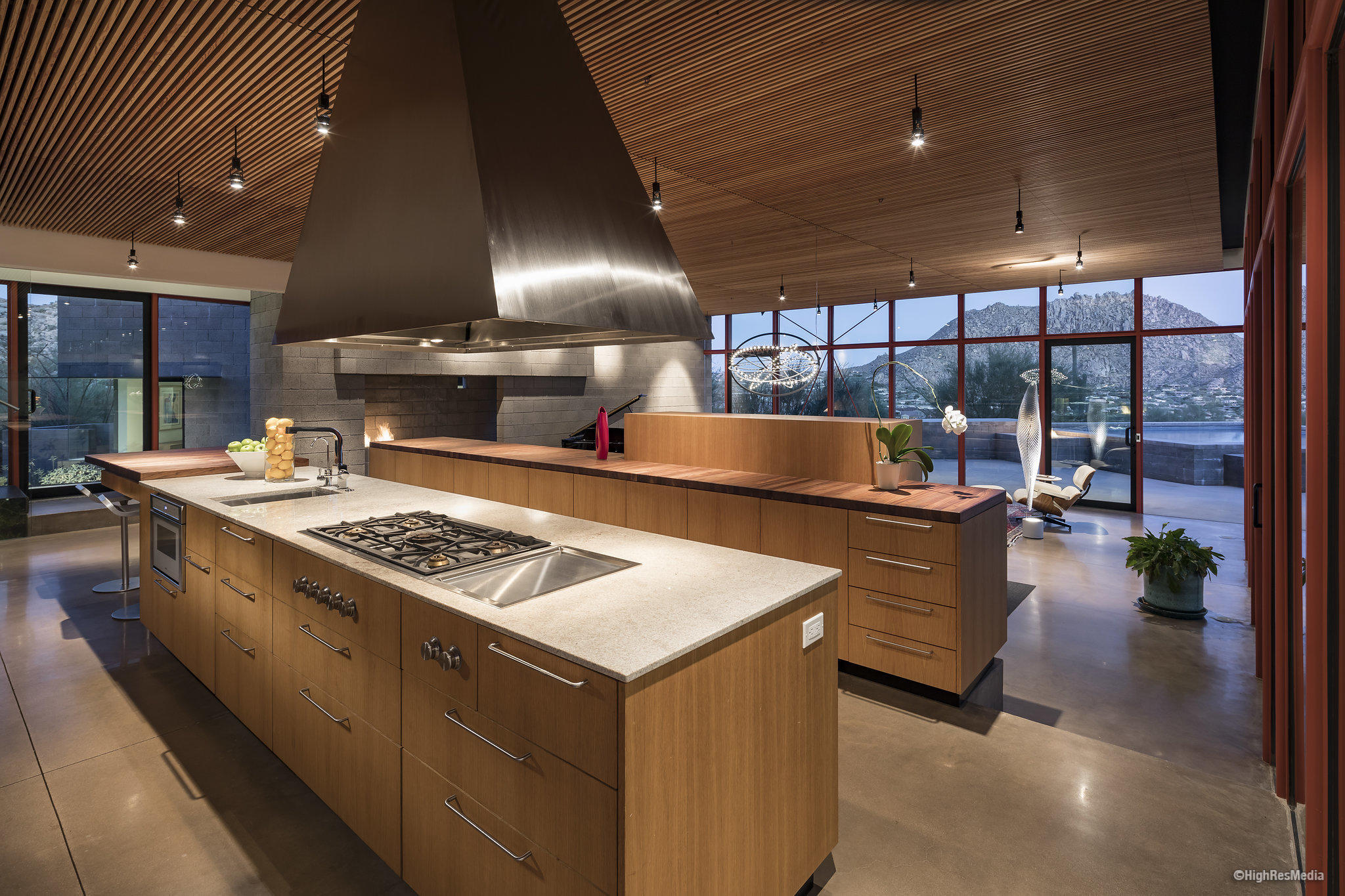 ESTANCIA - Residential