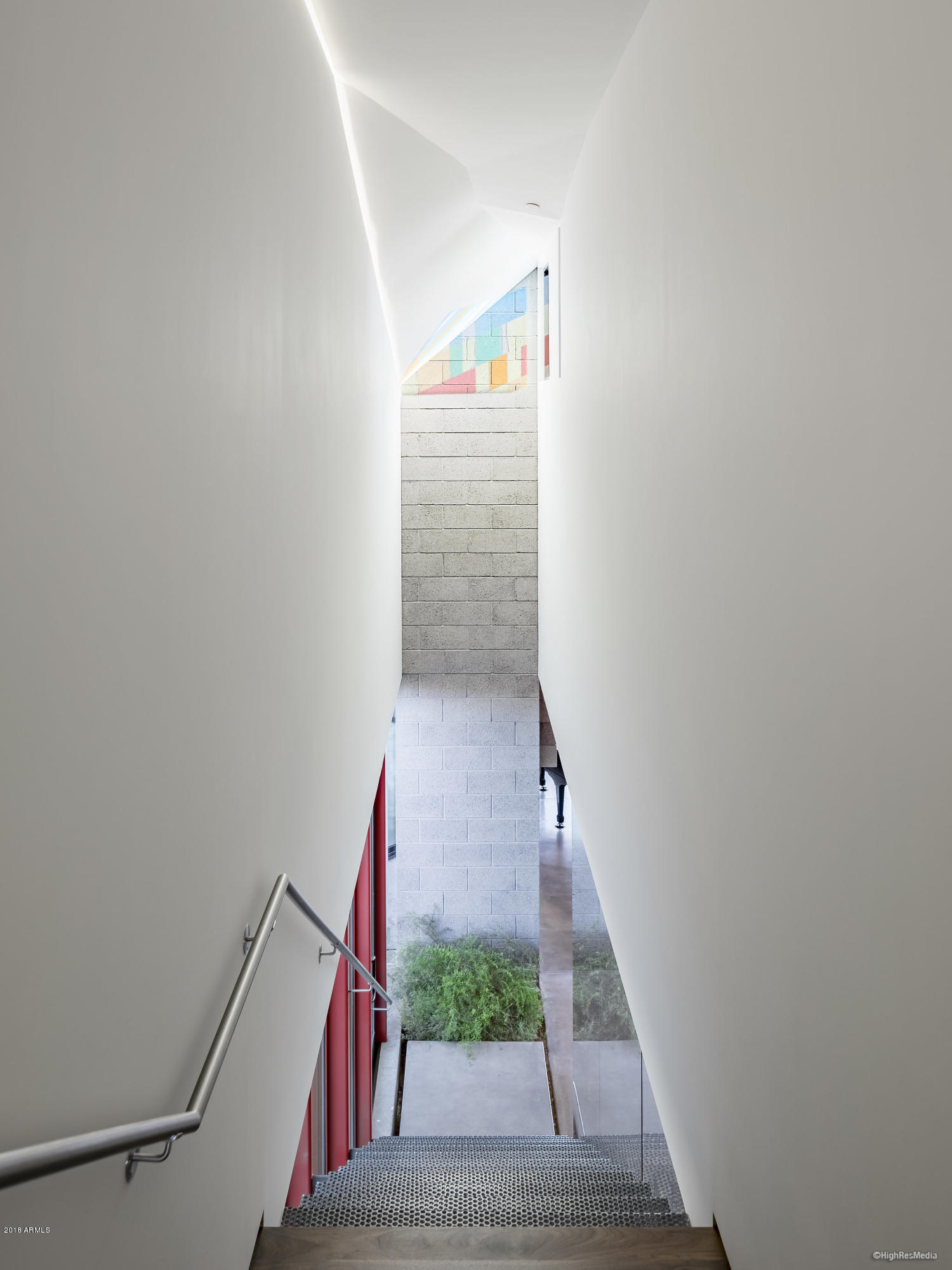 ESTANCIA - Residential