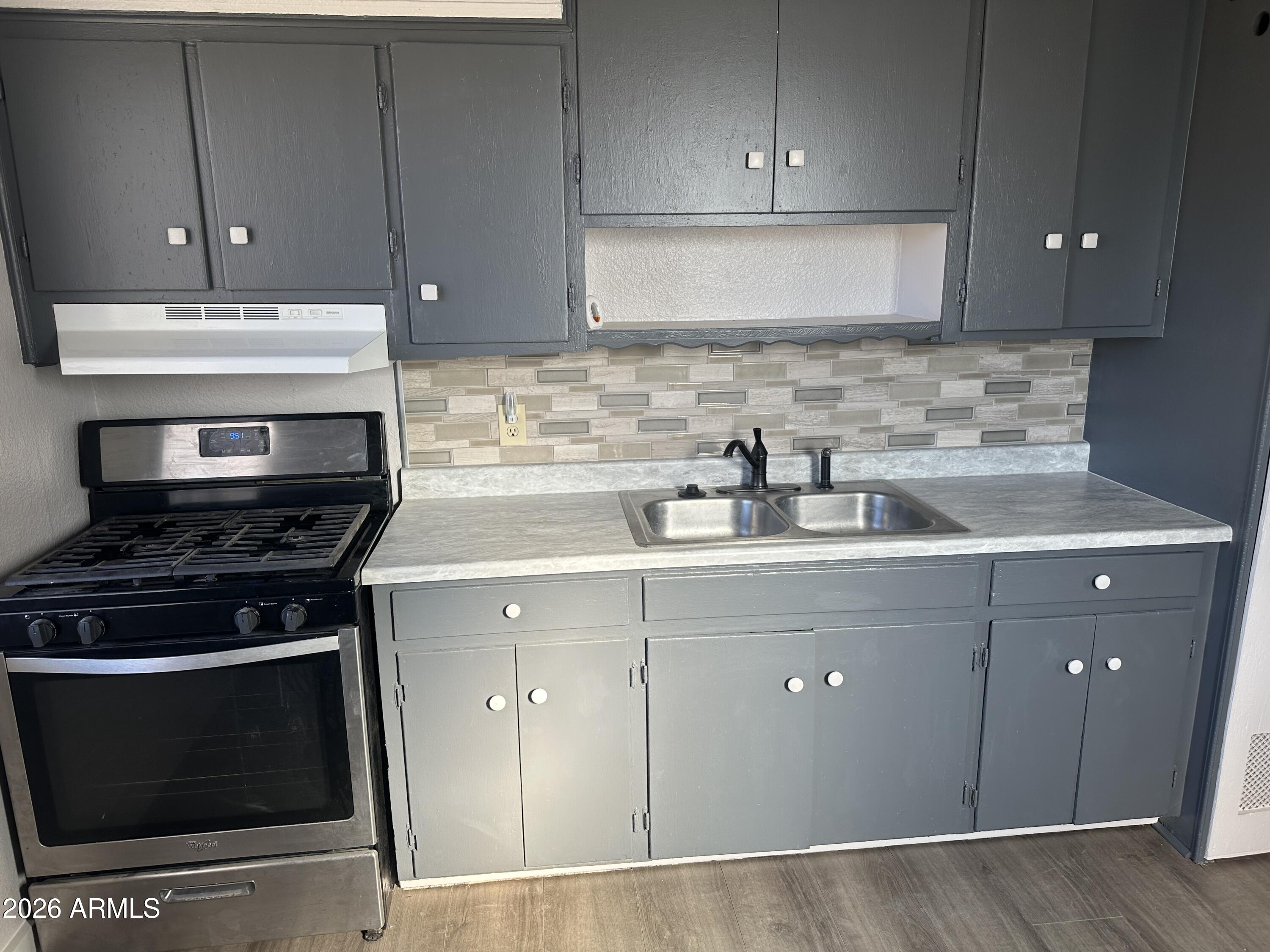 WHETSTONE VISTA - Residential Income