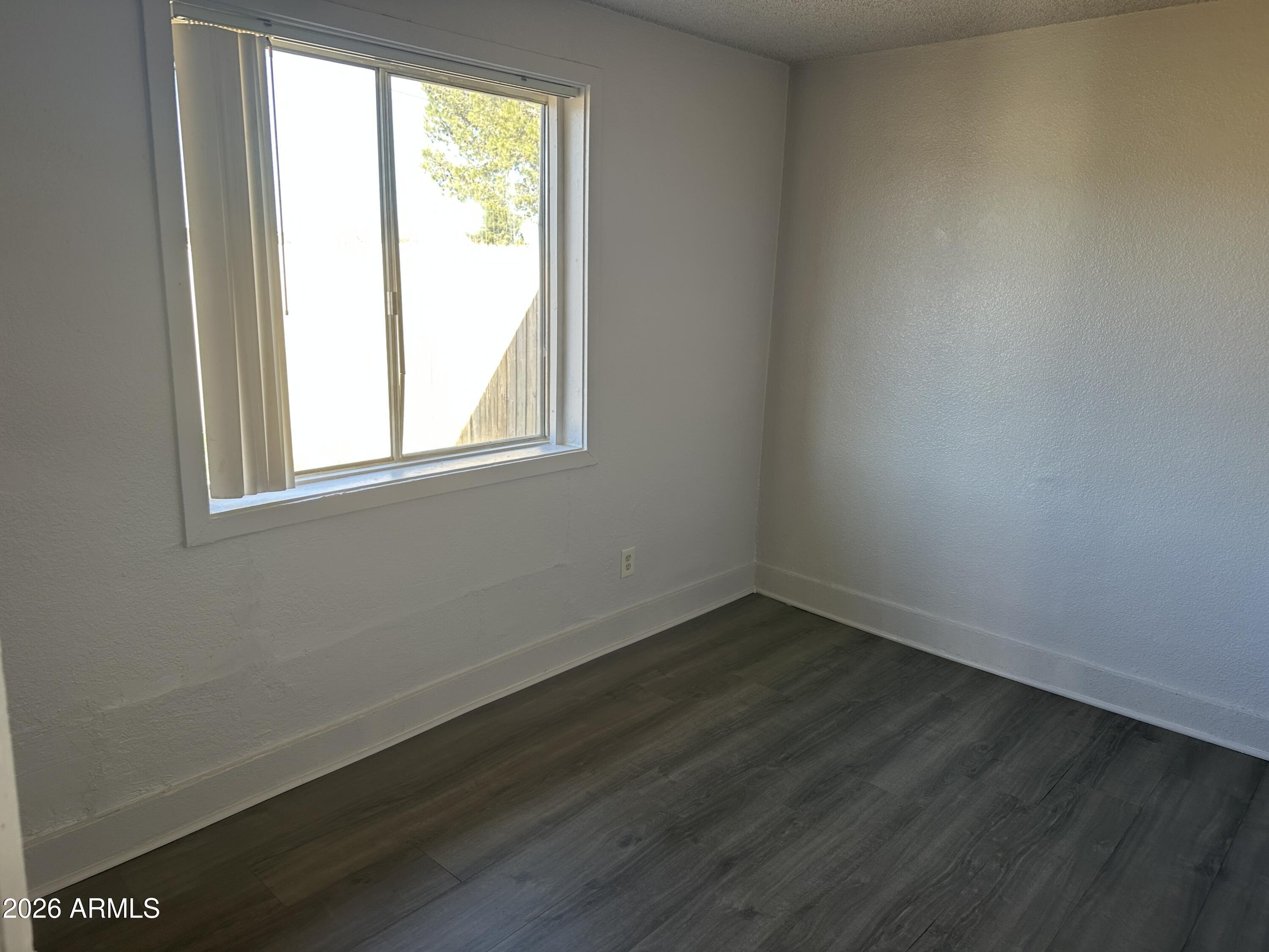WHETSTONE VISTA - Residential Income