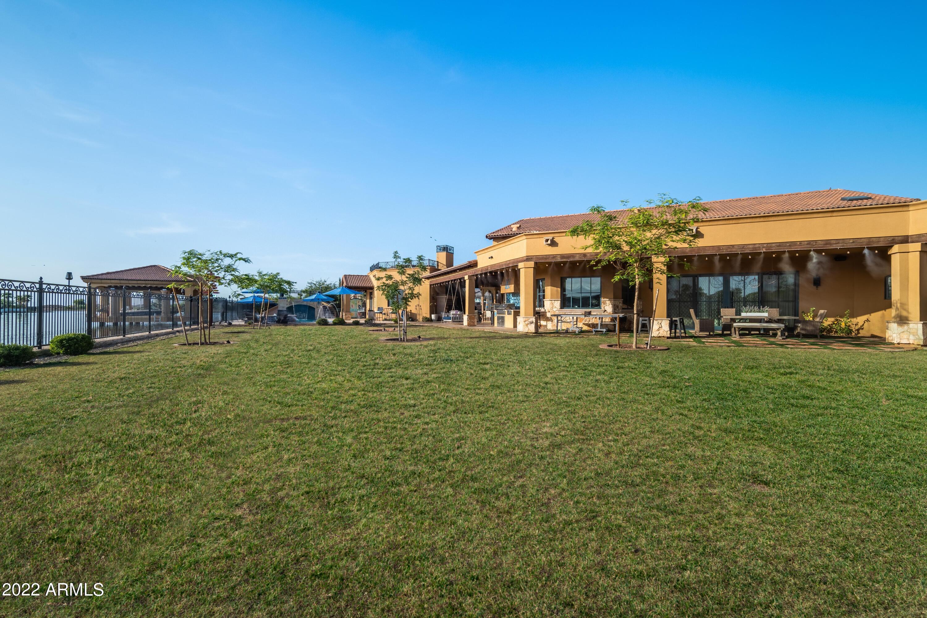 SANTAN LAKESIDE ESTATES AMD - Residential