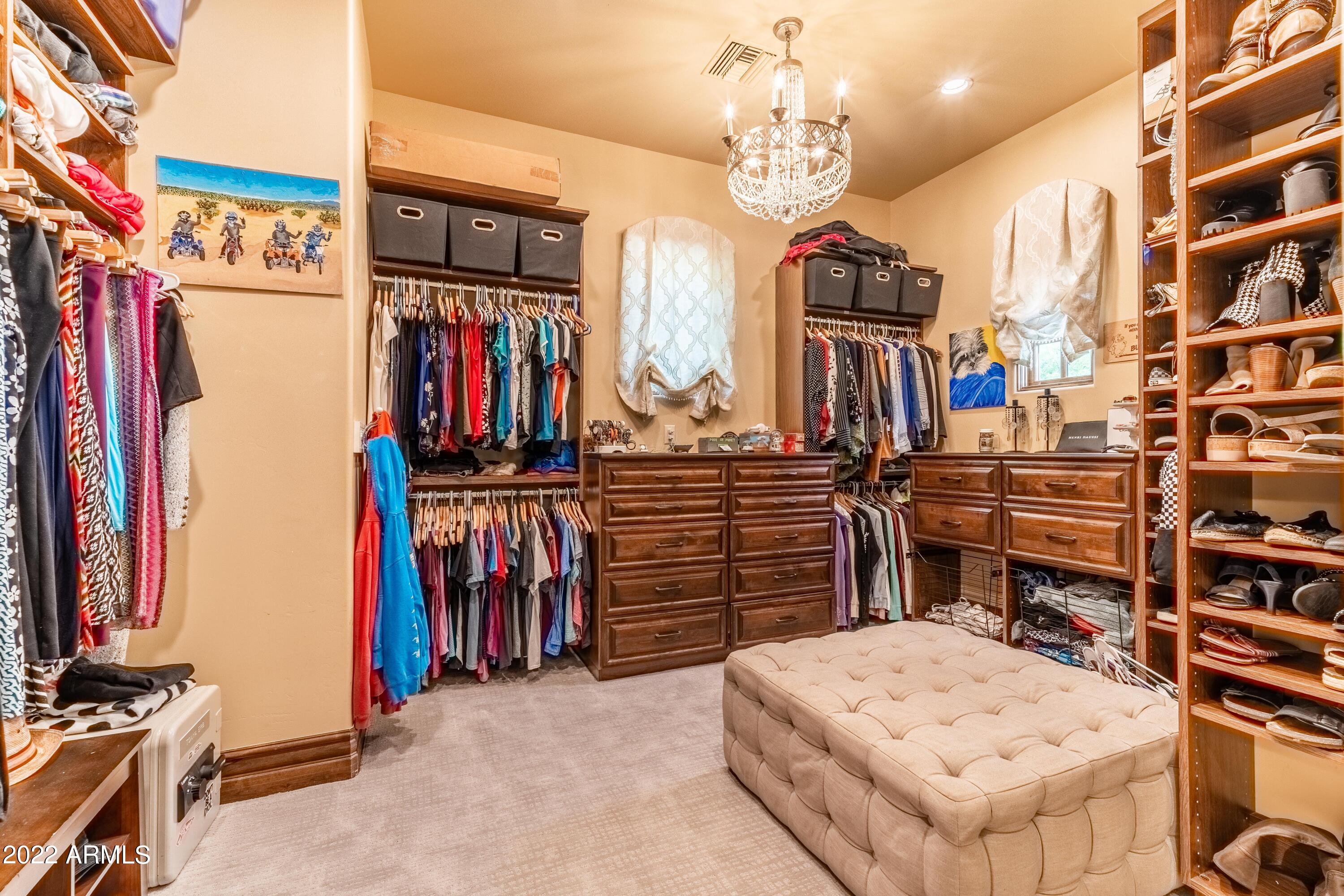 SANTAN LAKESIDE ESTATES AMD - Residential