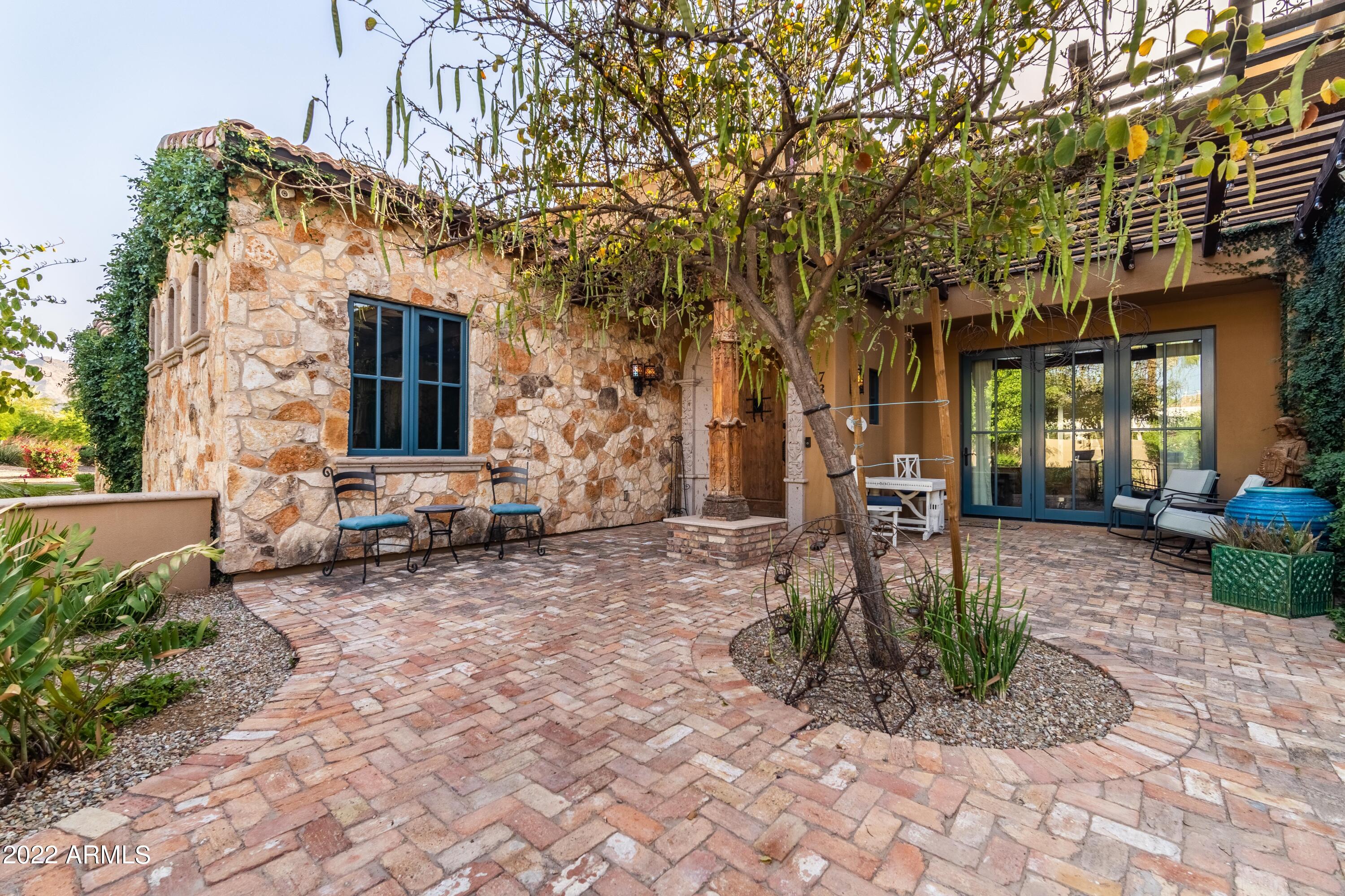 SANTAN LAKESIDE ESTATES AMD - Residential