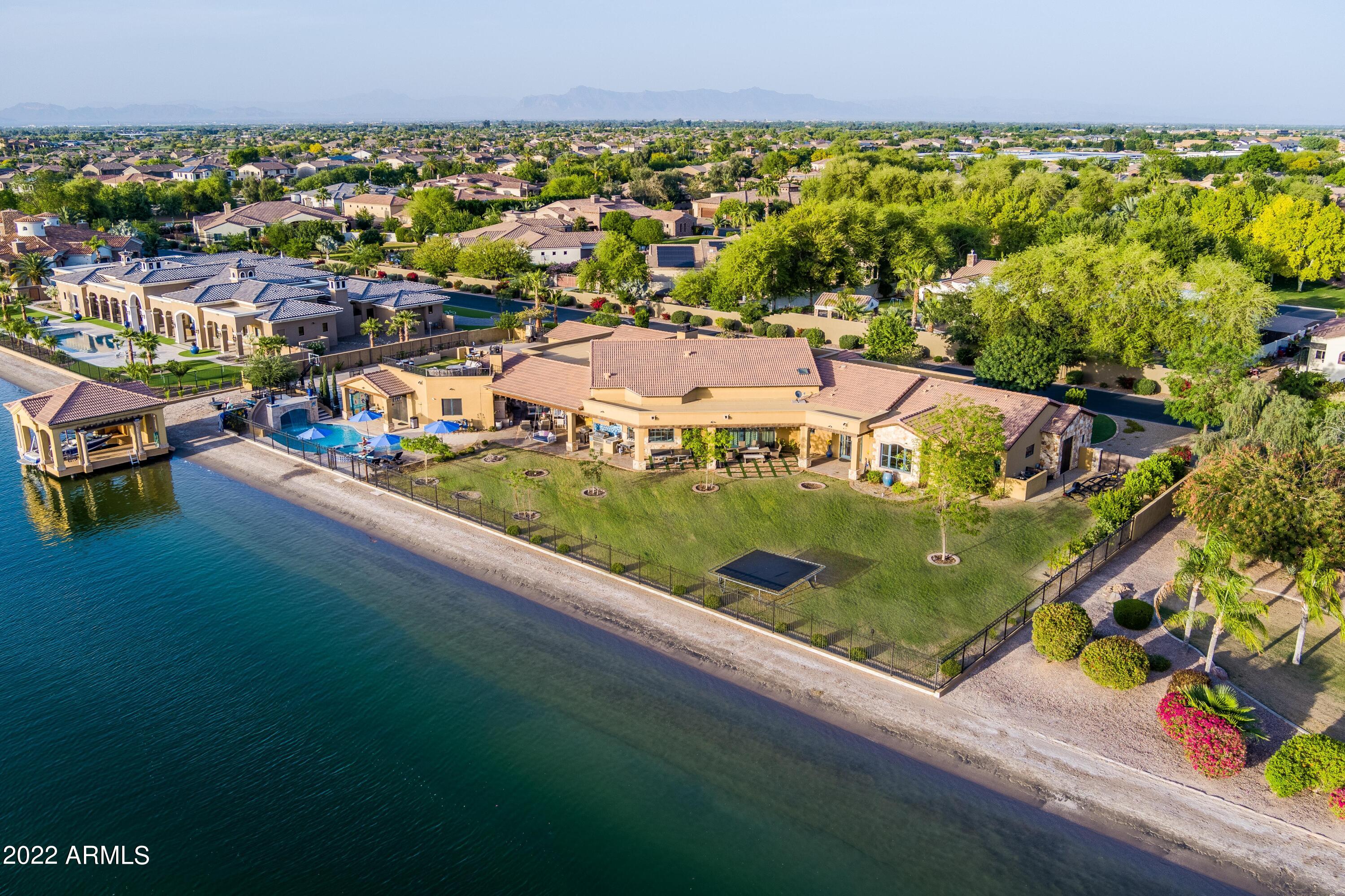 SANTAN LAKESIDE ESTATES AMD - Residential