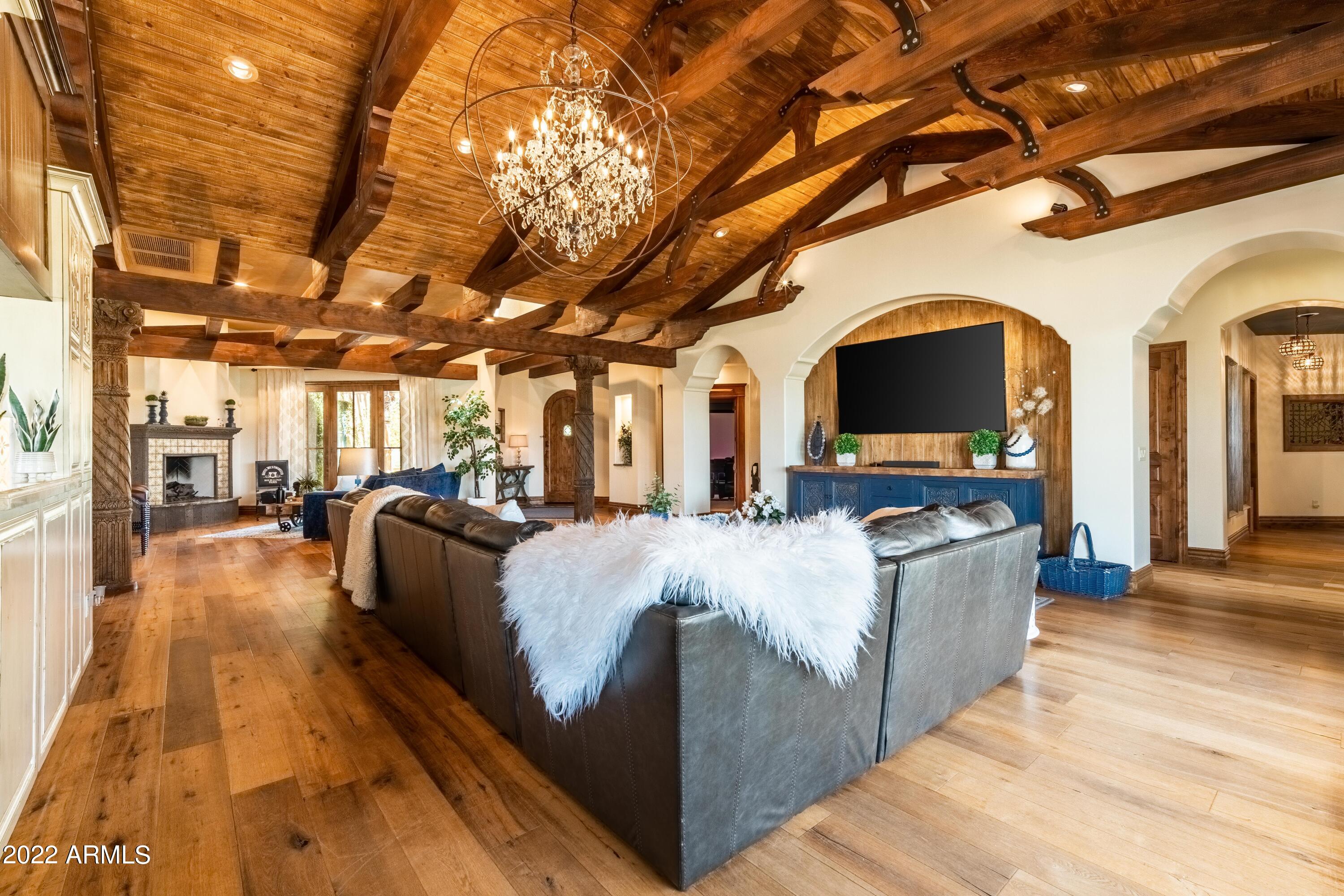 SANTAN LAKESIDE ESTATES AMD - Residential