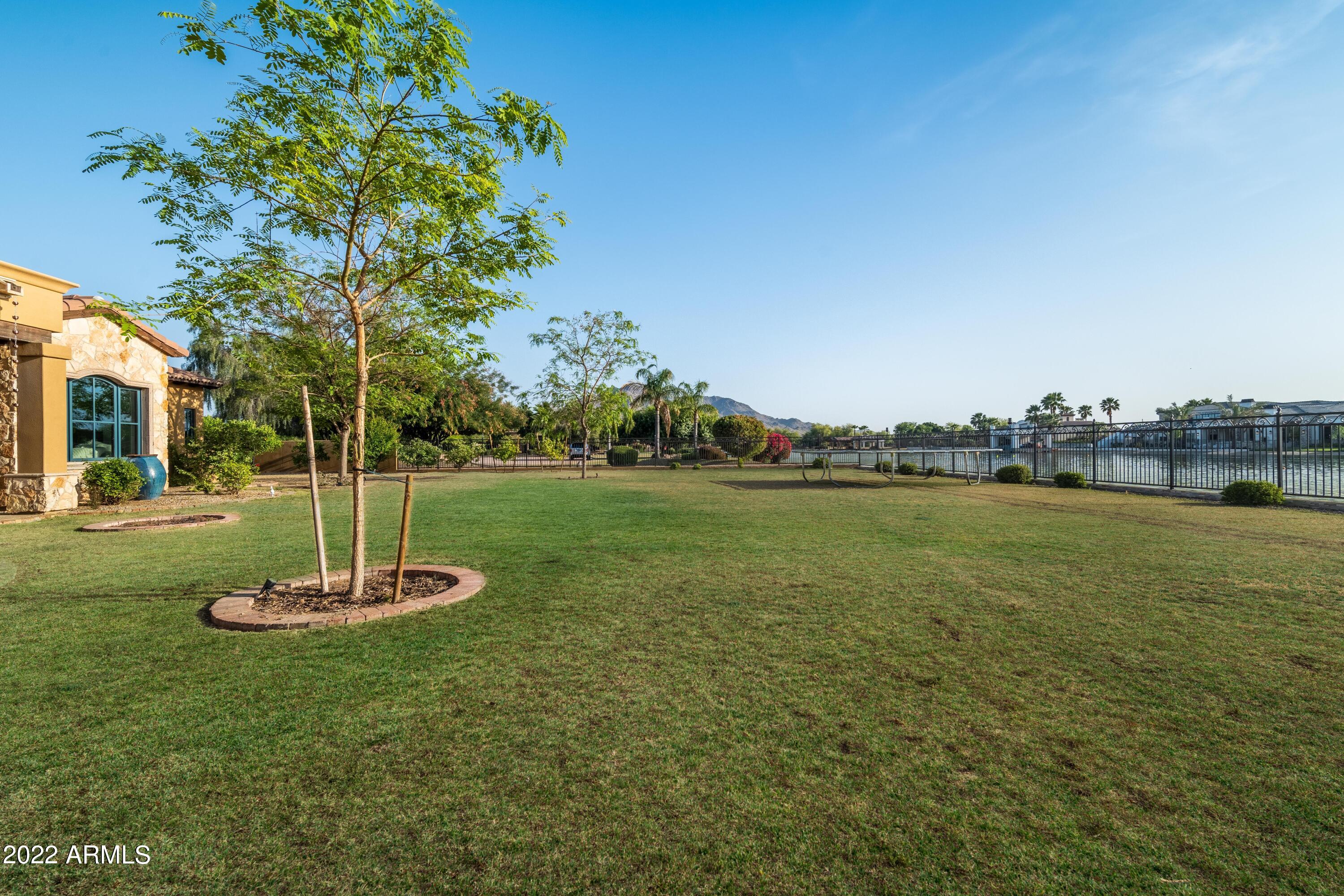 SANTAN LAKESIDE ESTATES AMD - Residential
