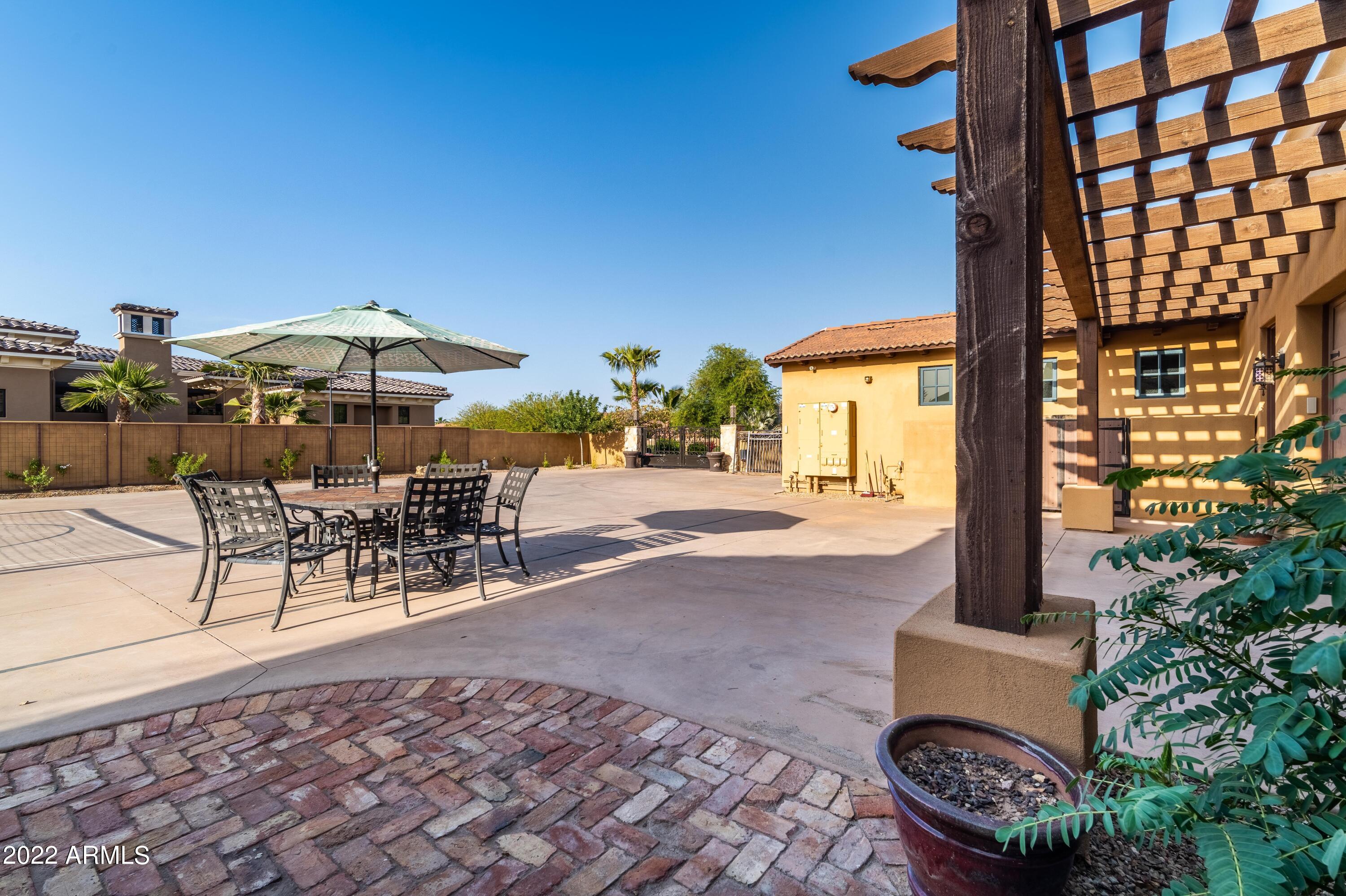 SANTAN LAKESIDE ESTATES AMD - Residential