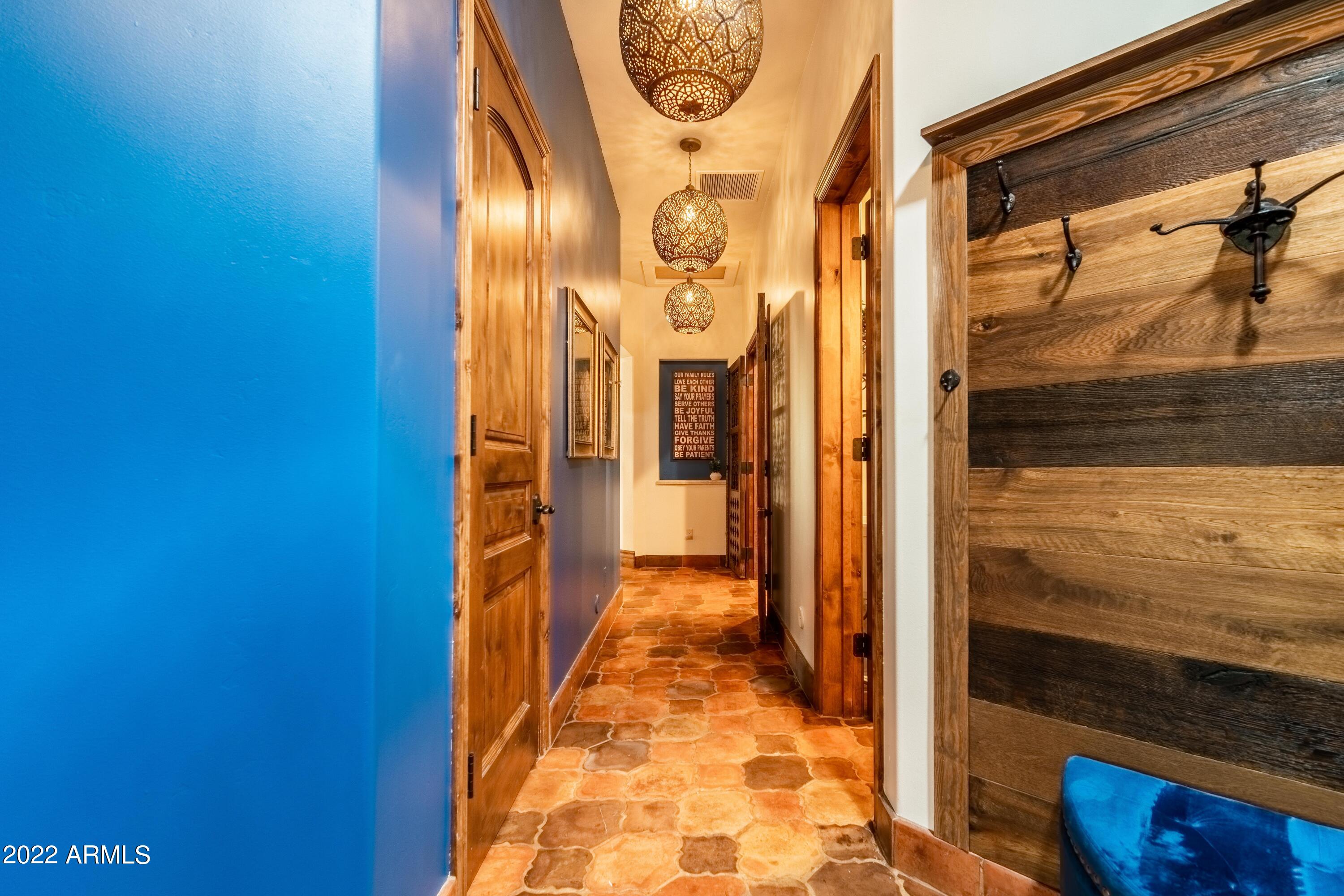 SANTAN LAKESIDE ESTATES AMD - Residential