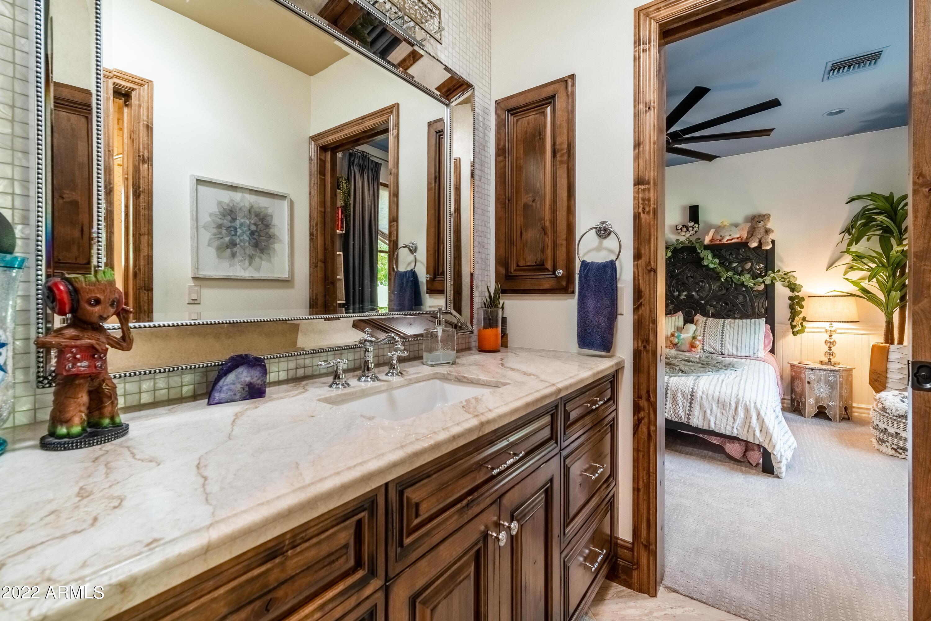 SANTAN LAKESIDE ESTATES AMD - Residential