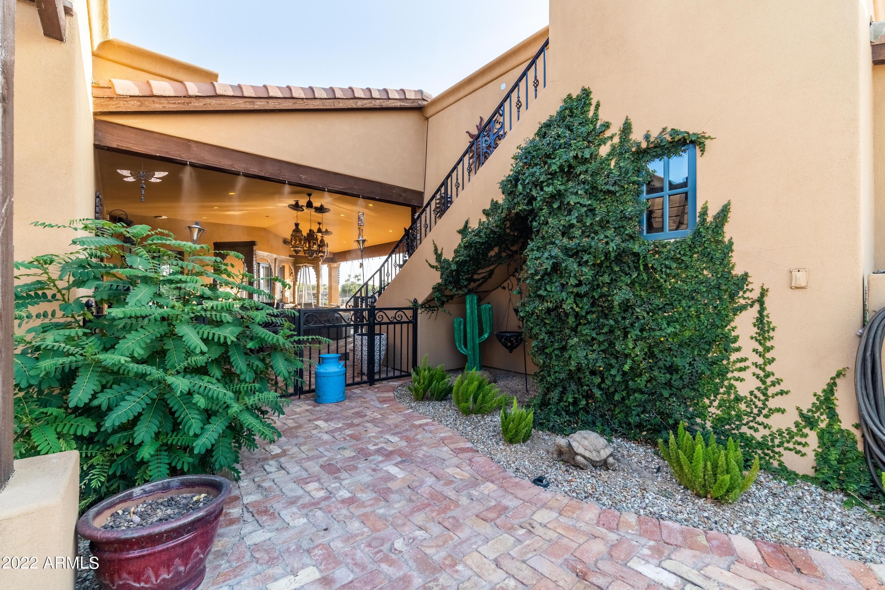 SANTAN LAKESIDE ESTATES AMD - Residential