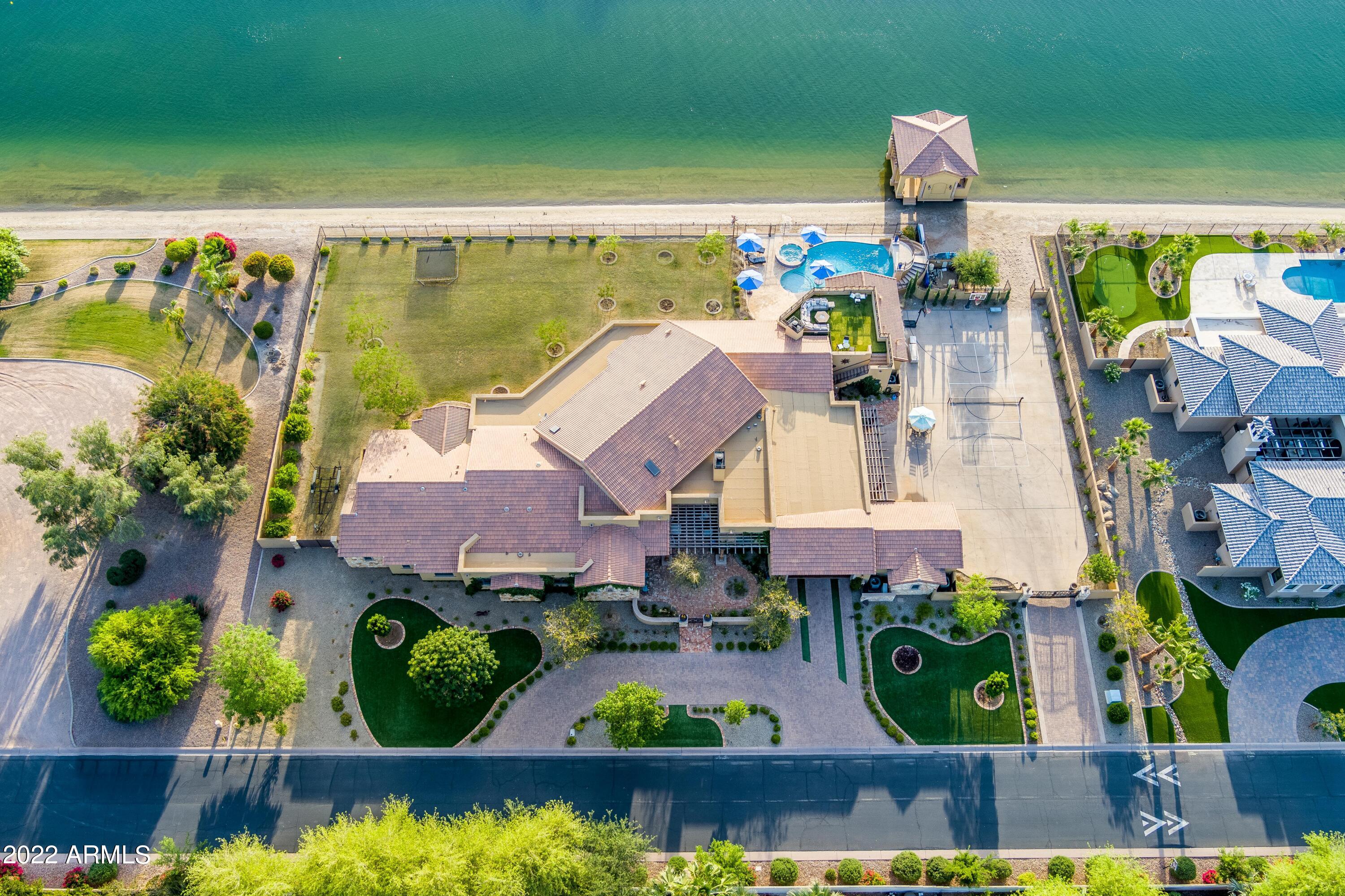SANTAN LAKESIDE ESTATES AMD - Residential