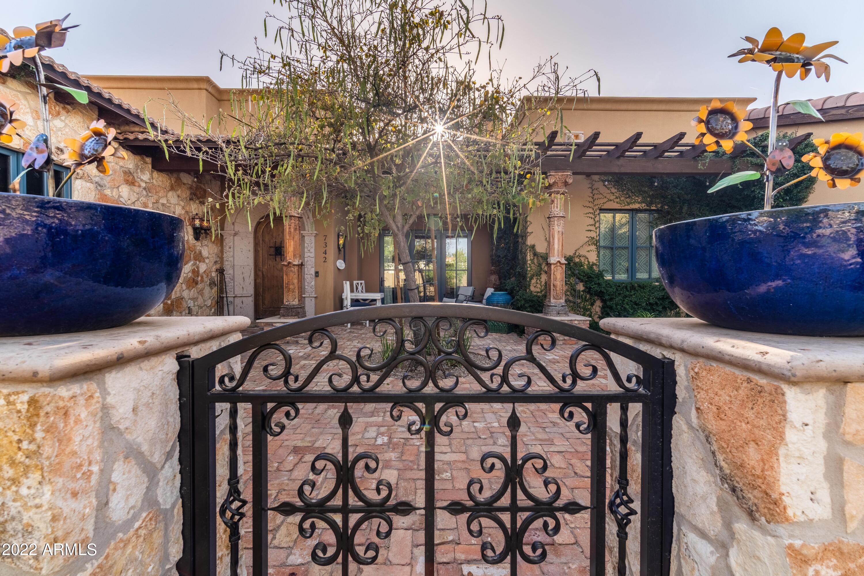 SANTAN LAKESIDE ESTATES AMD - Residential