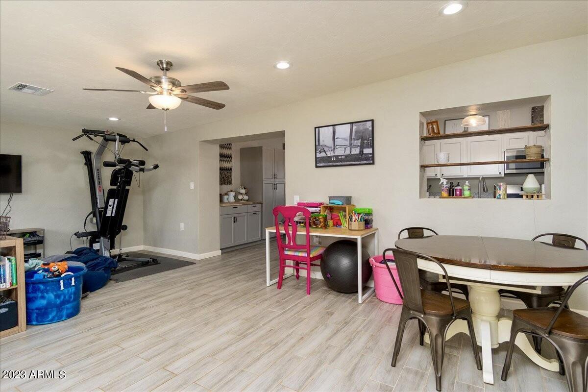 VILLAGE MEADOWS ESTATES - Residential
