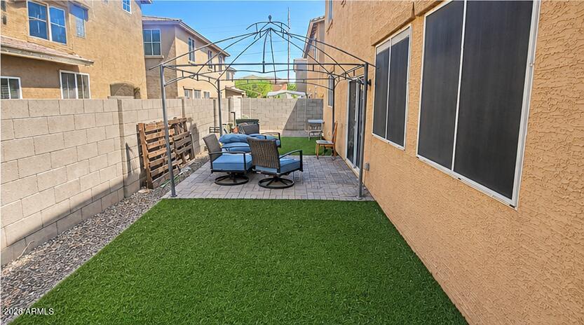 MOUNTAIN GROVE COMMUNITY - Residential