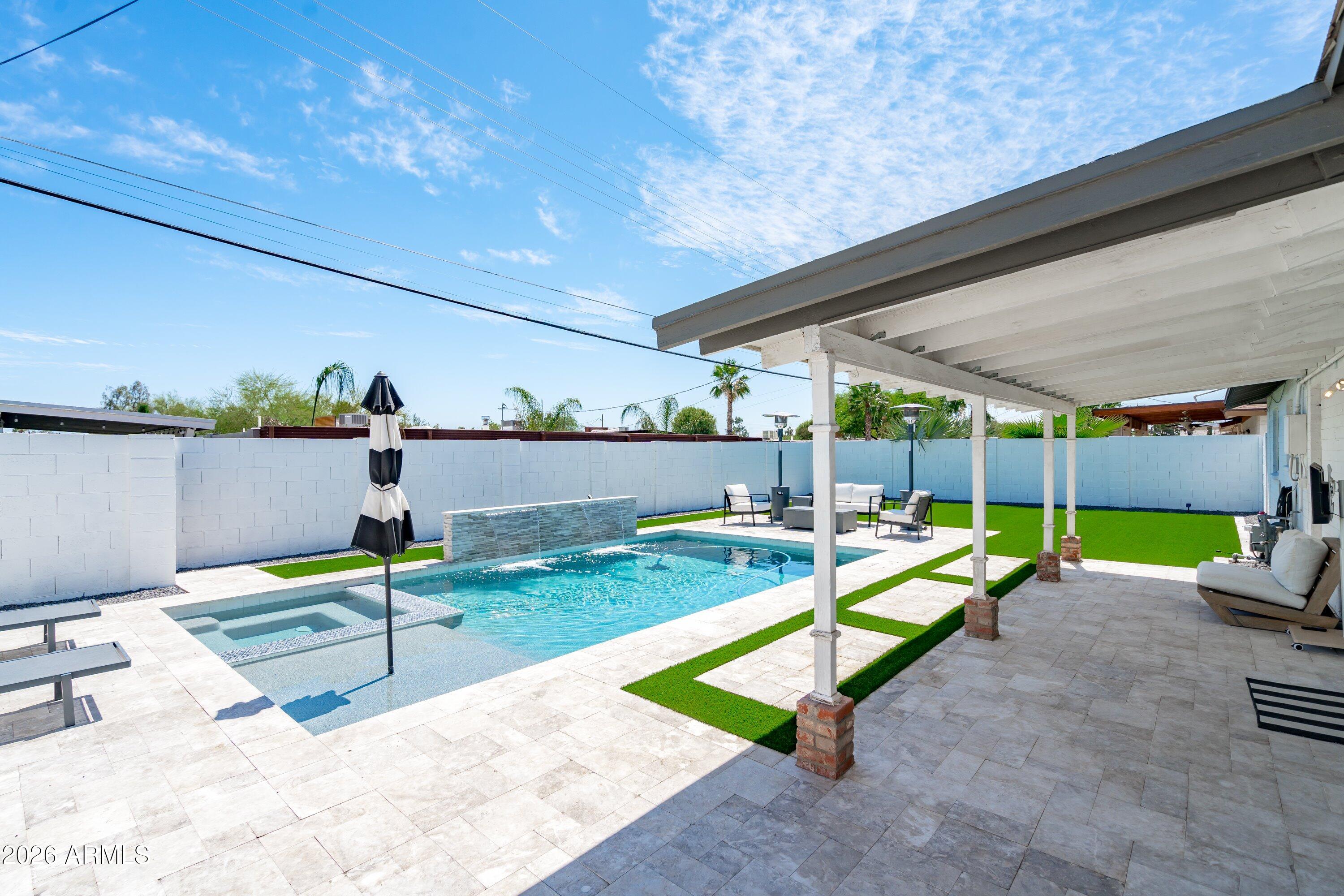 COX HEIGHTS 1 - Residential