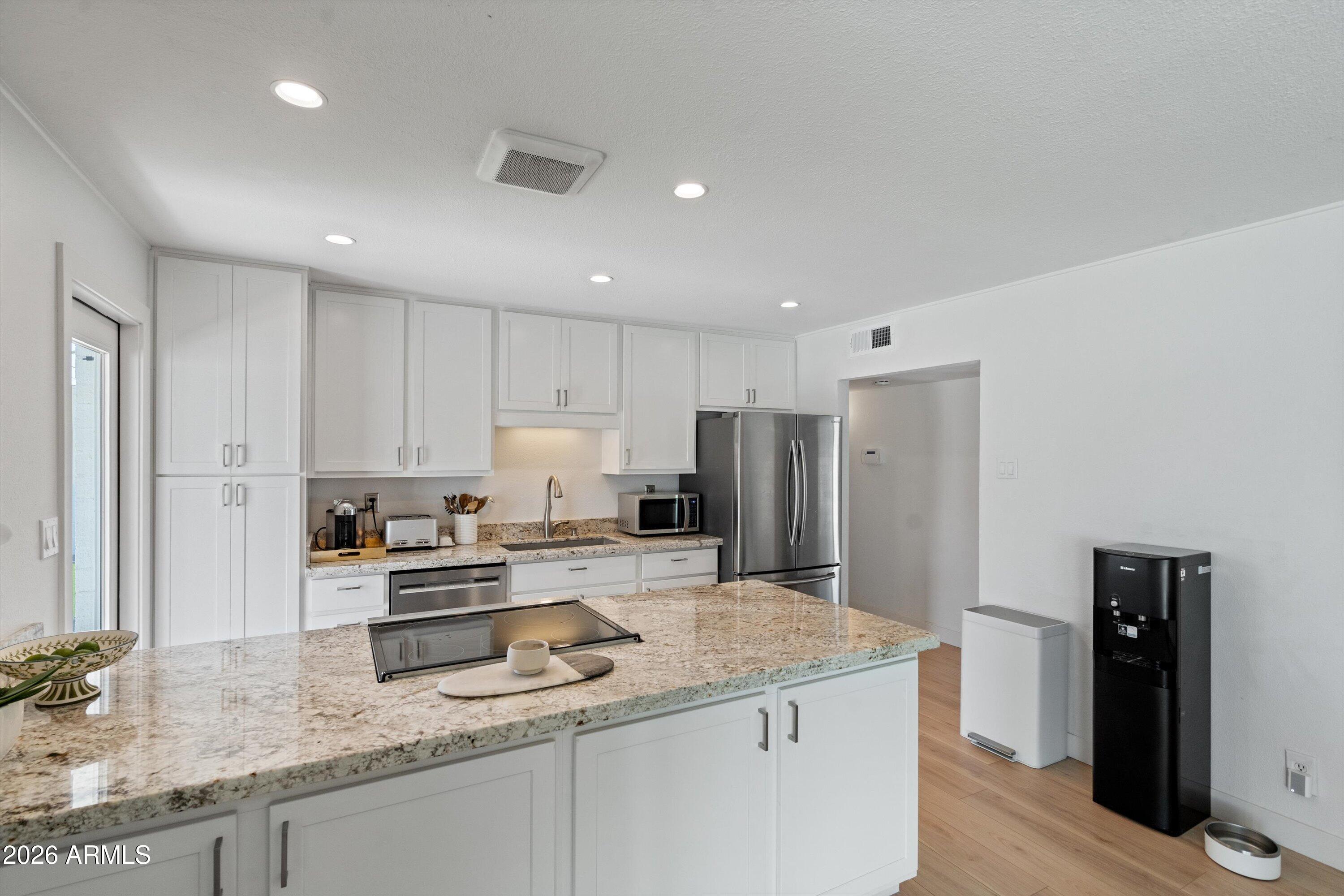 COX HEIGHTS 1 - Residential