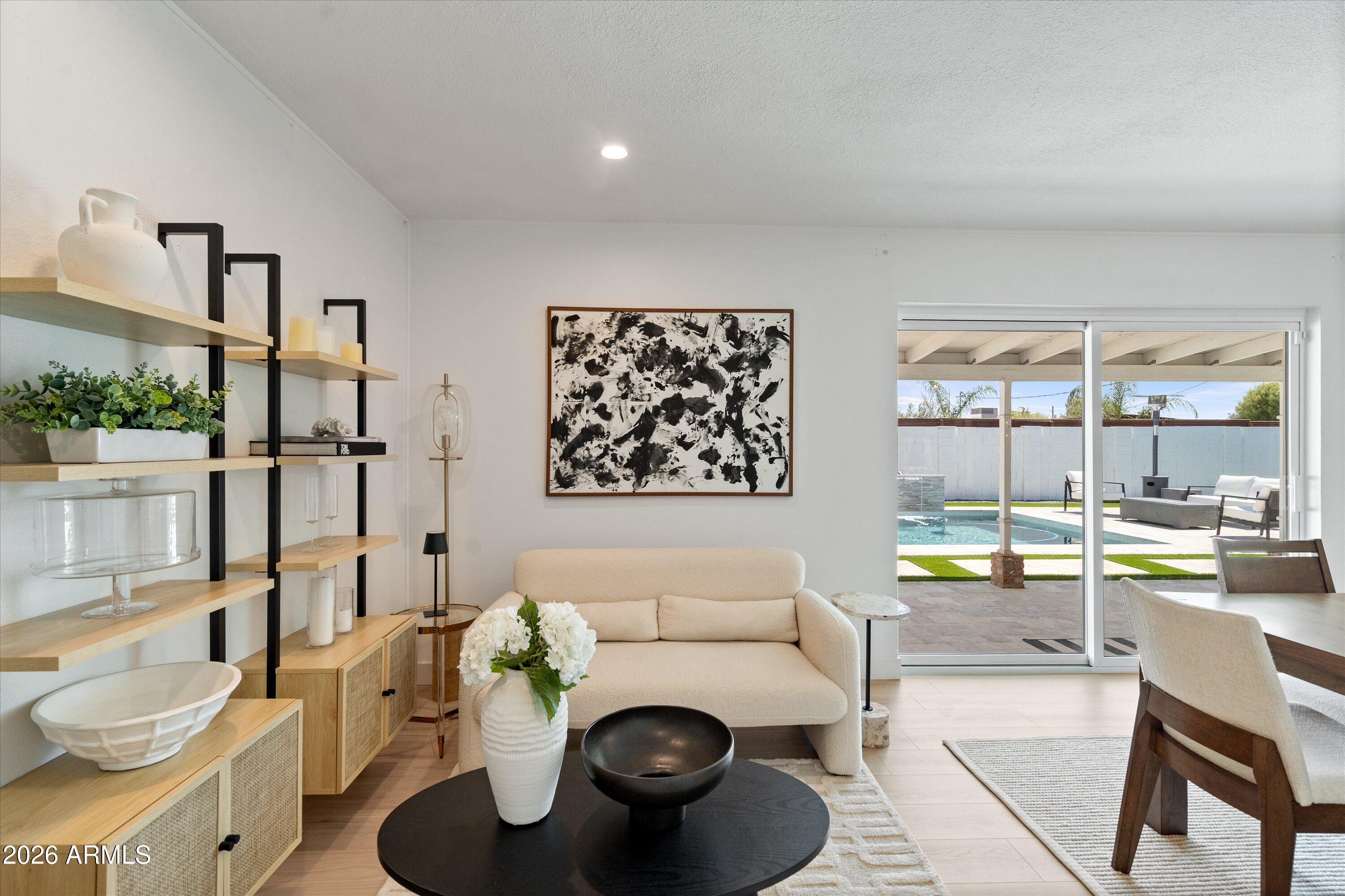 COX HEIGHTS 1 - Residential