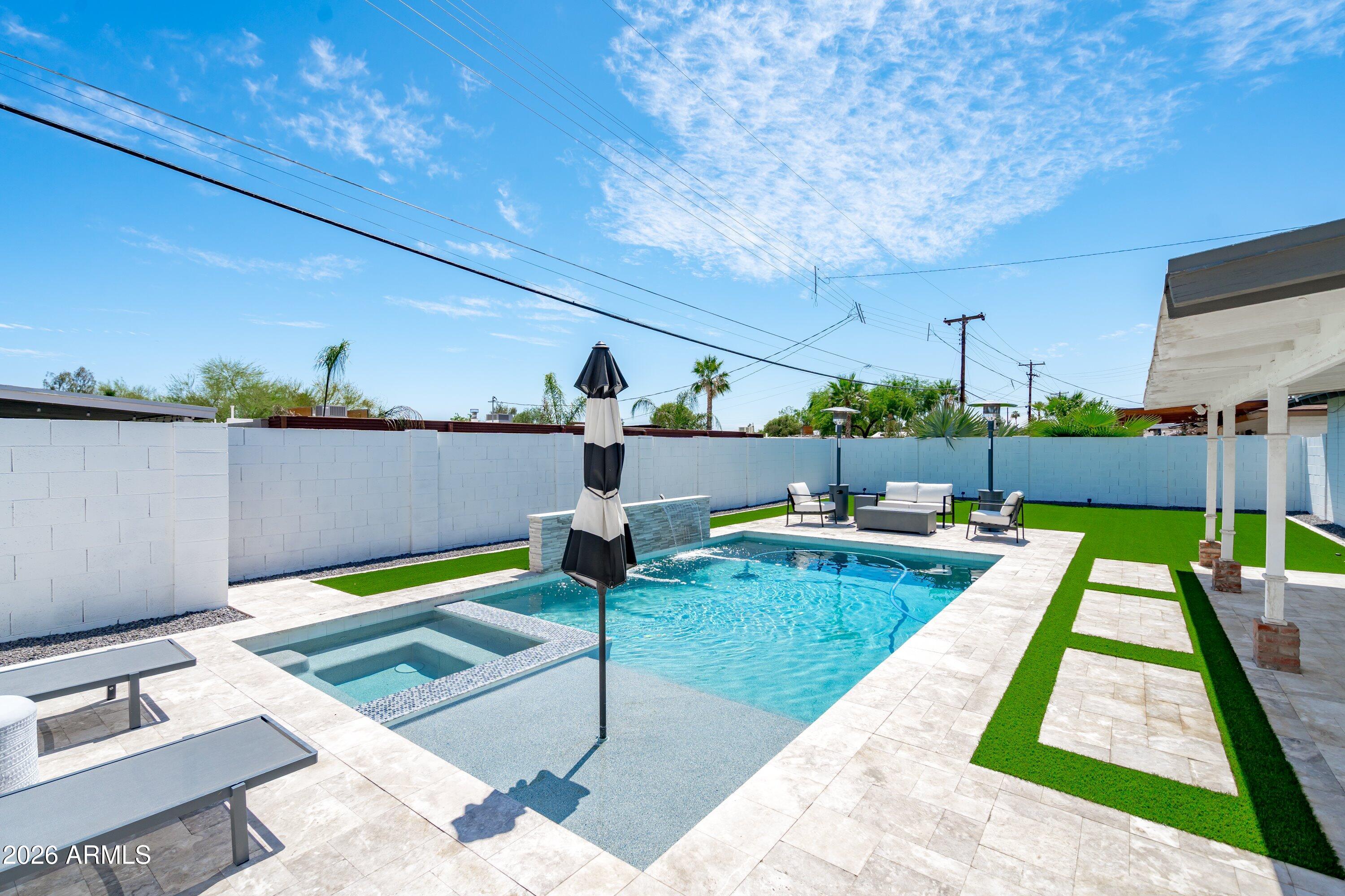 COX HEIGHTS 1 - Residential