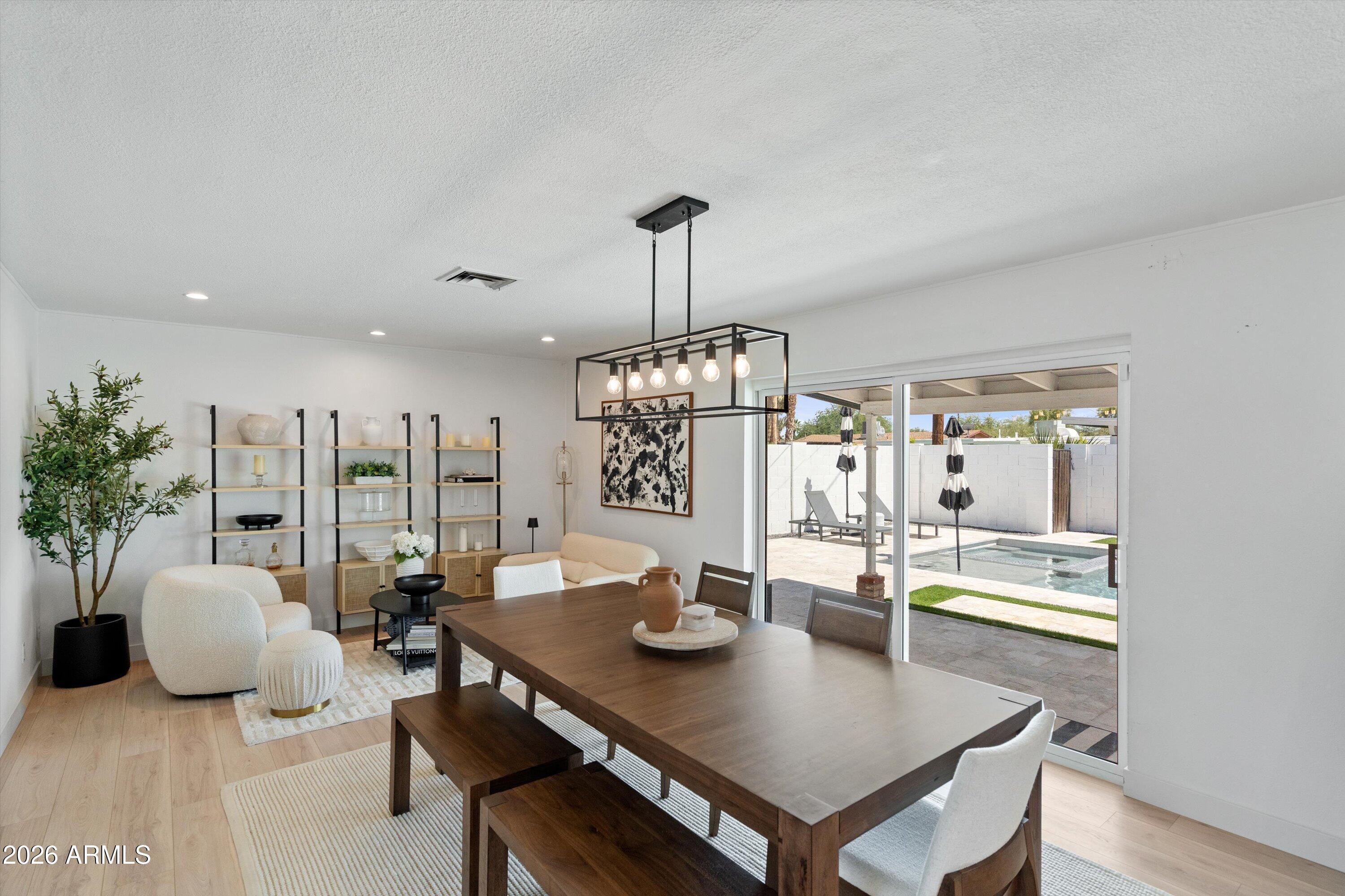 COX HEIGHTS 1 - Residential