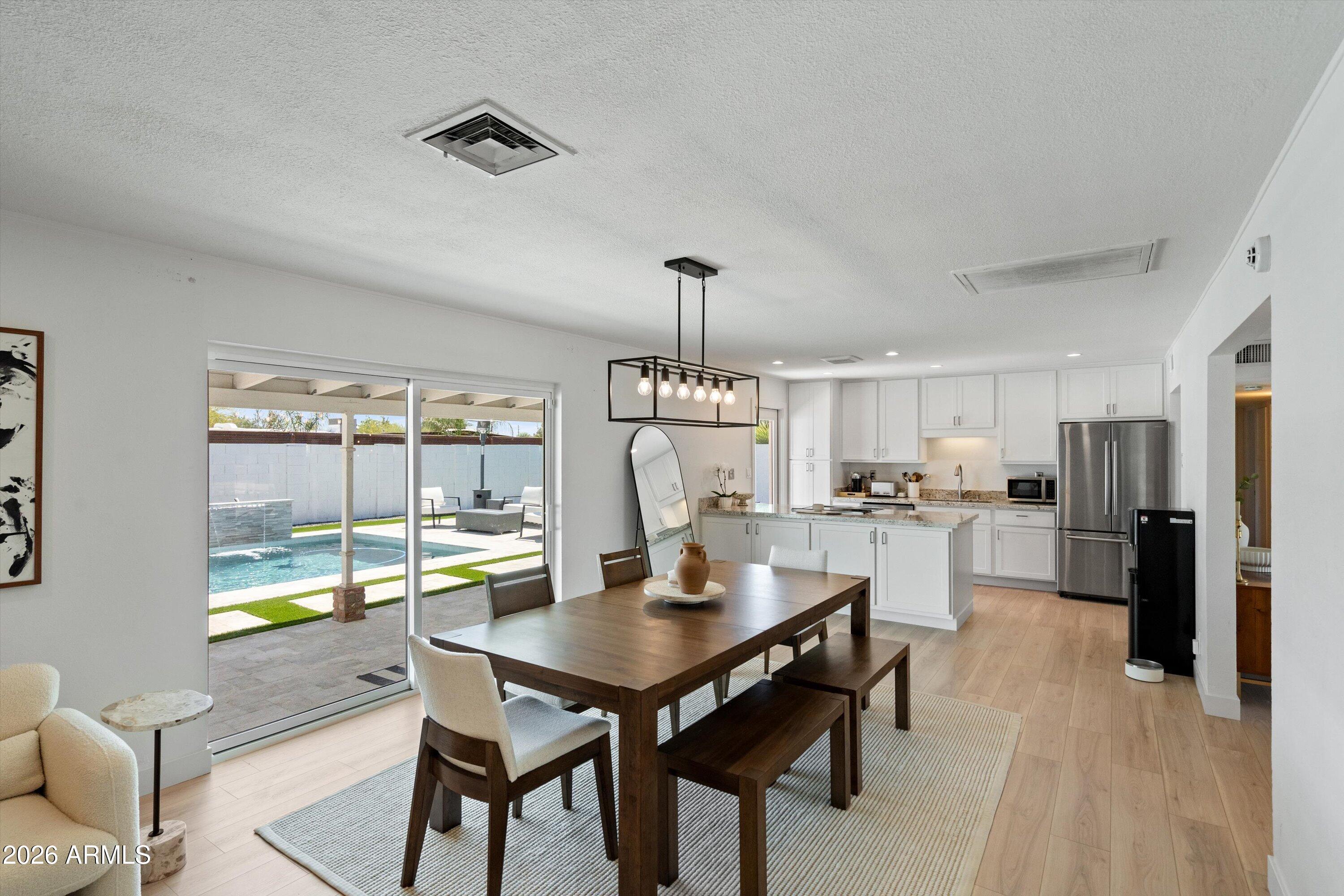 COX HEIGHTS 1 - Residential