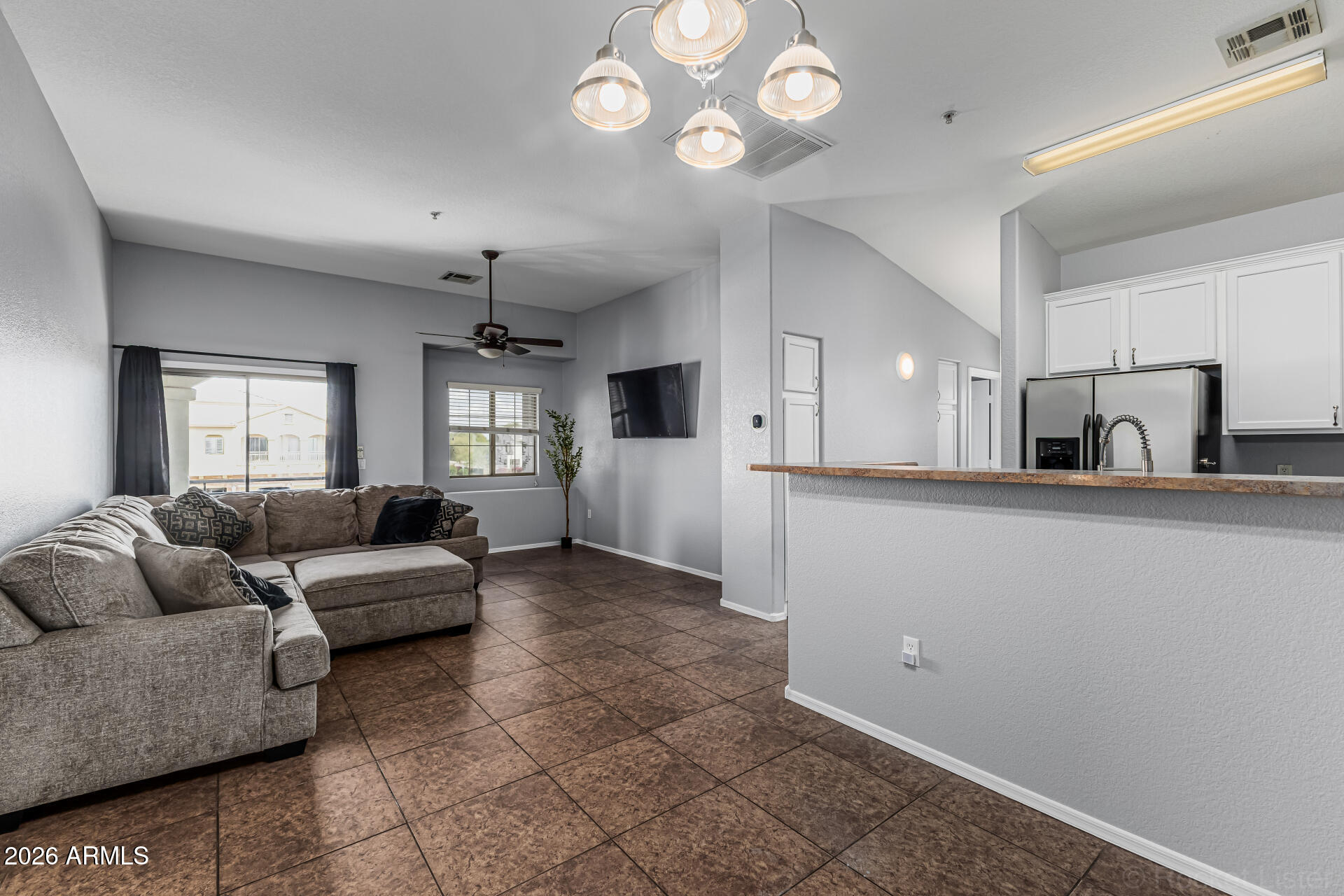 CANYON TRAILS COURTHOMES CONDOMINIUM - Residential