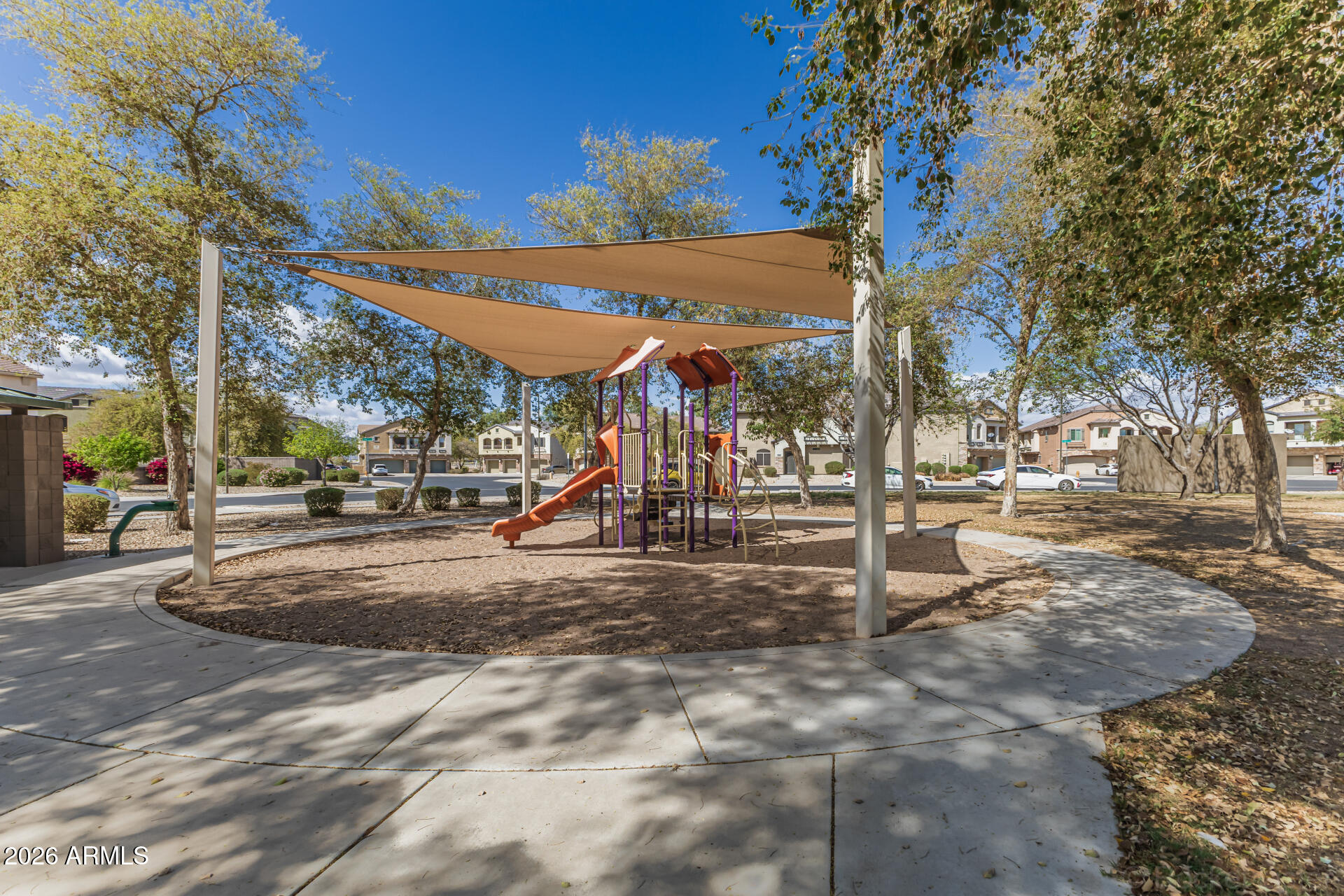 CANYON TRAILS COURTHOMES CONDOMINIUM - Residential