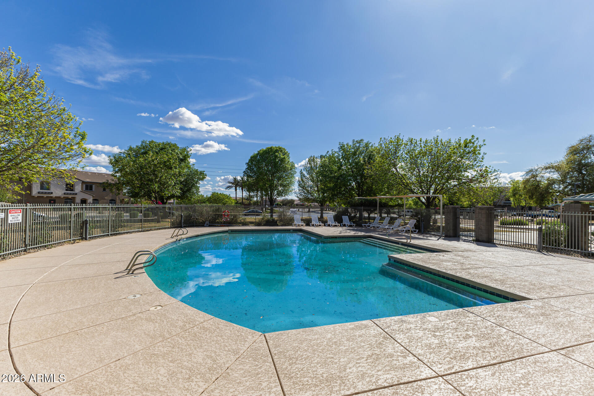CANYON TRAILS COURTHOMES CONDOMINIUM - Residential