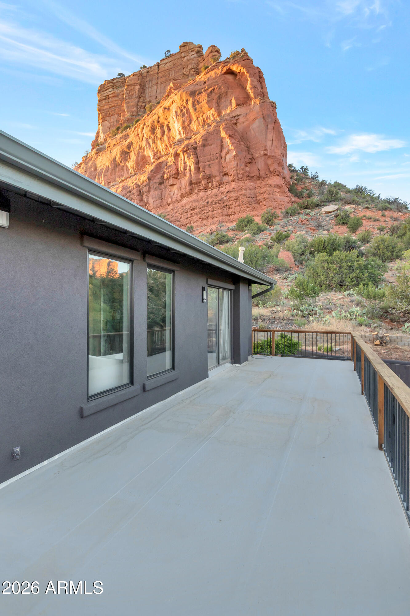OAK CREEK - Residential