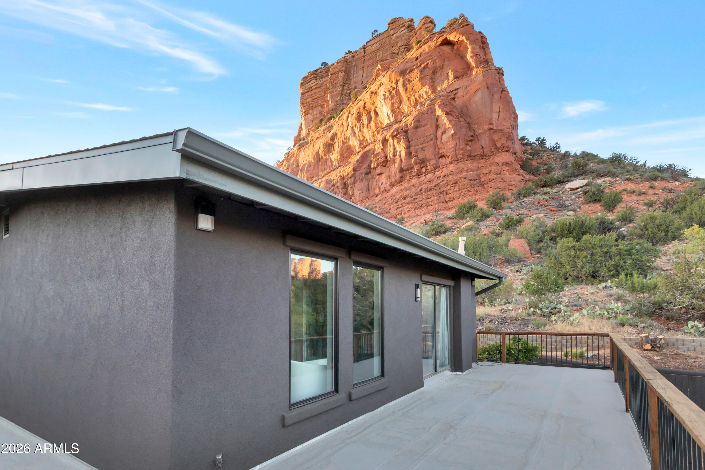 OAK CREEK - Residential