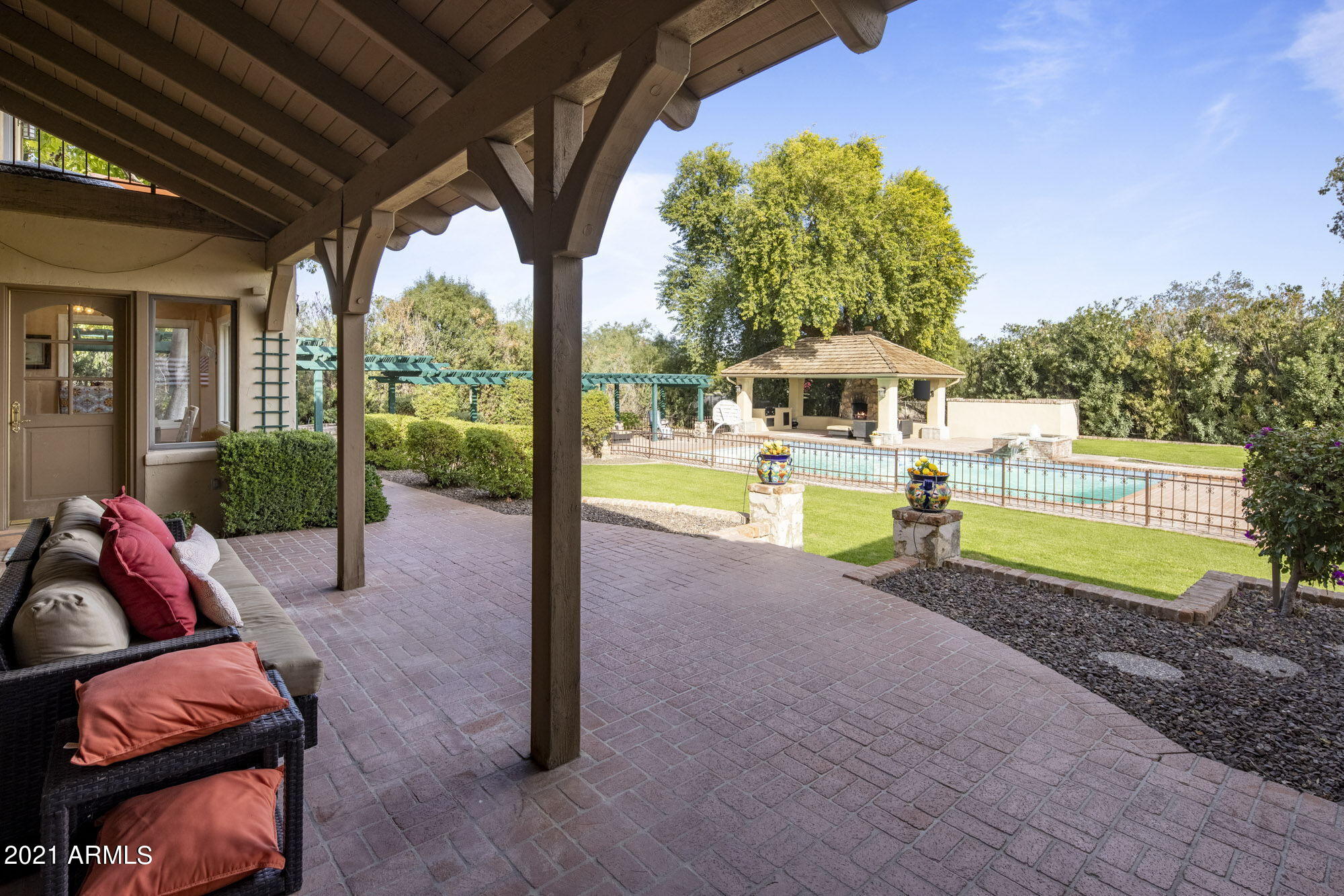 Villa Escondida - Residential